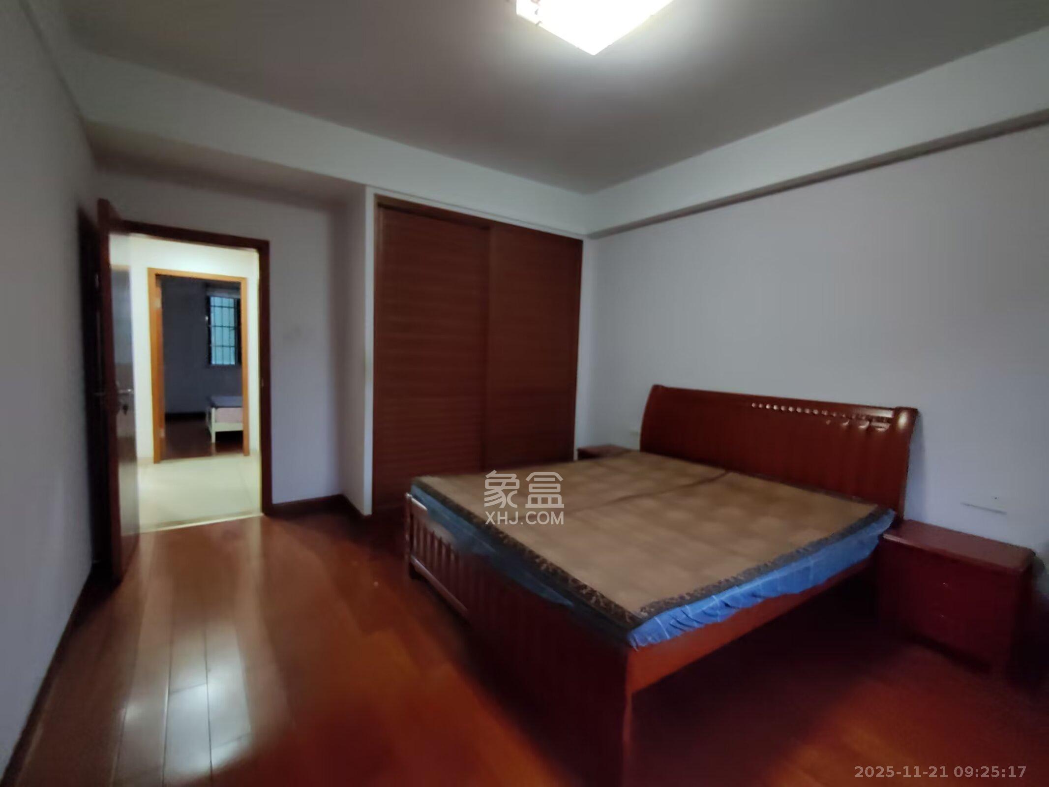 鹏基诺亚山林  1室0厅0卫    2200.0元/月室内图