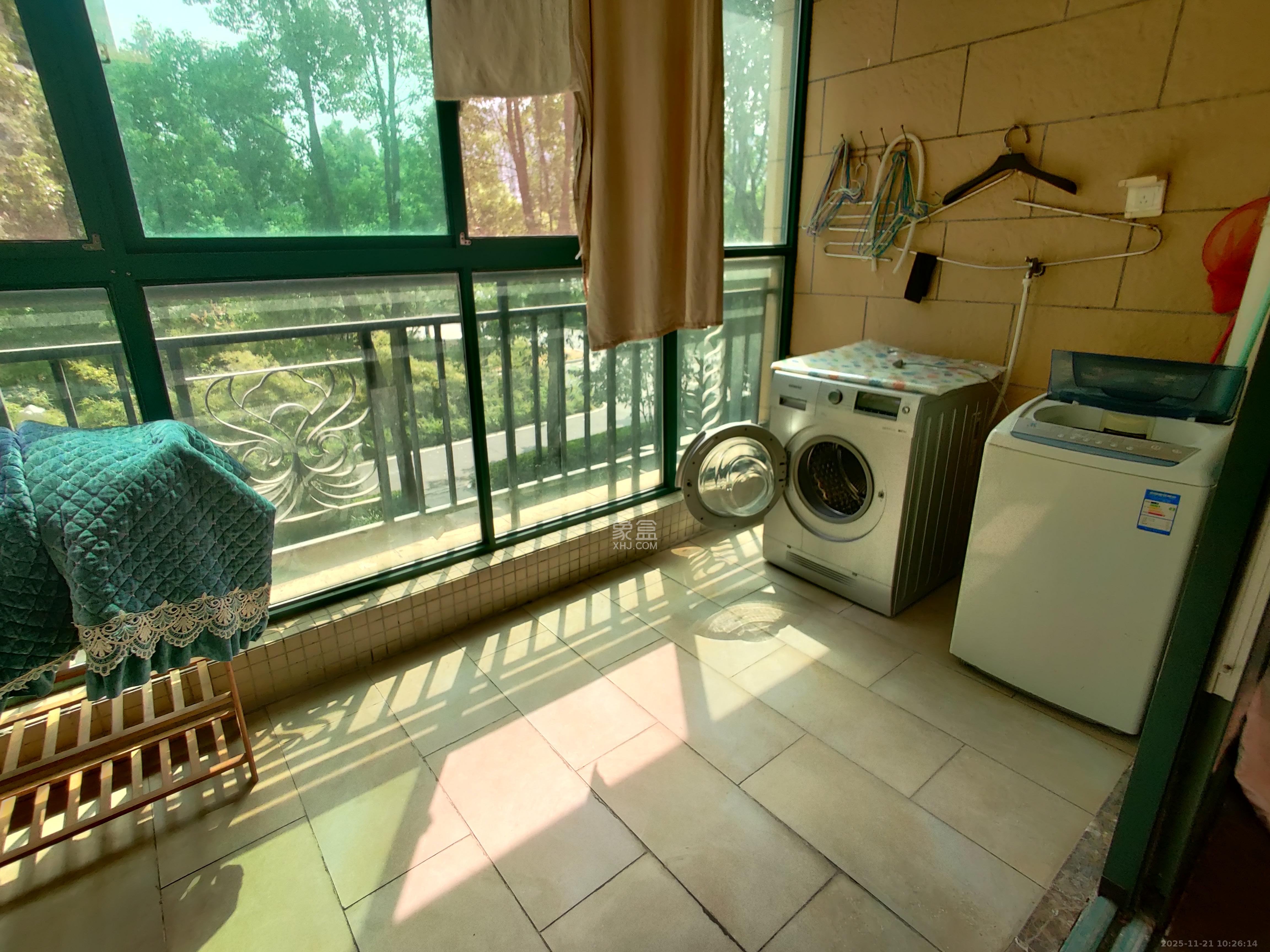 恒大绿洲 3室2厅2卫 2800.0元/月 恒大绿洲 3室2厅2卫 2800.0元/月室内图