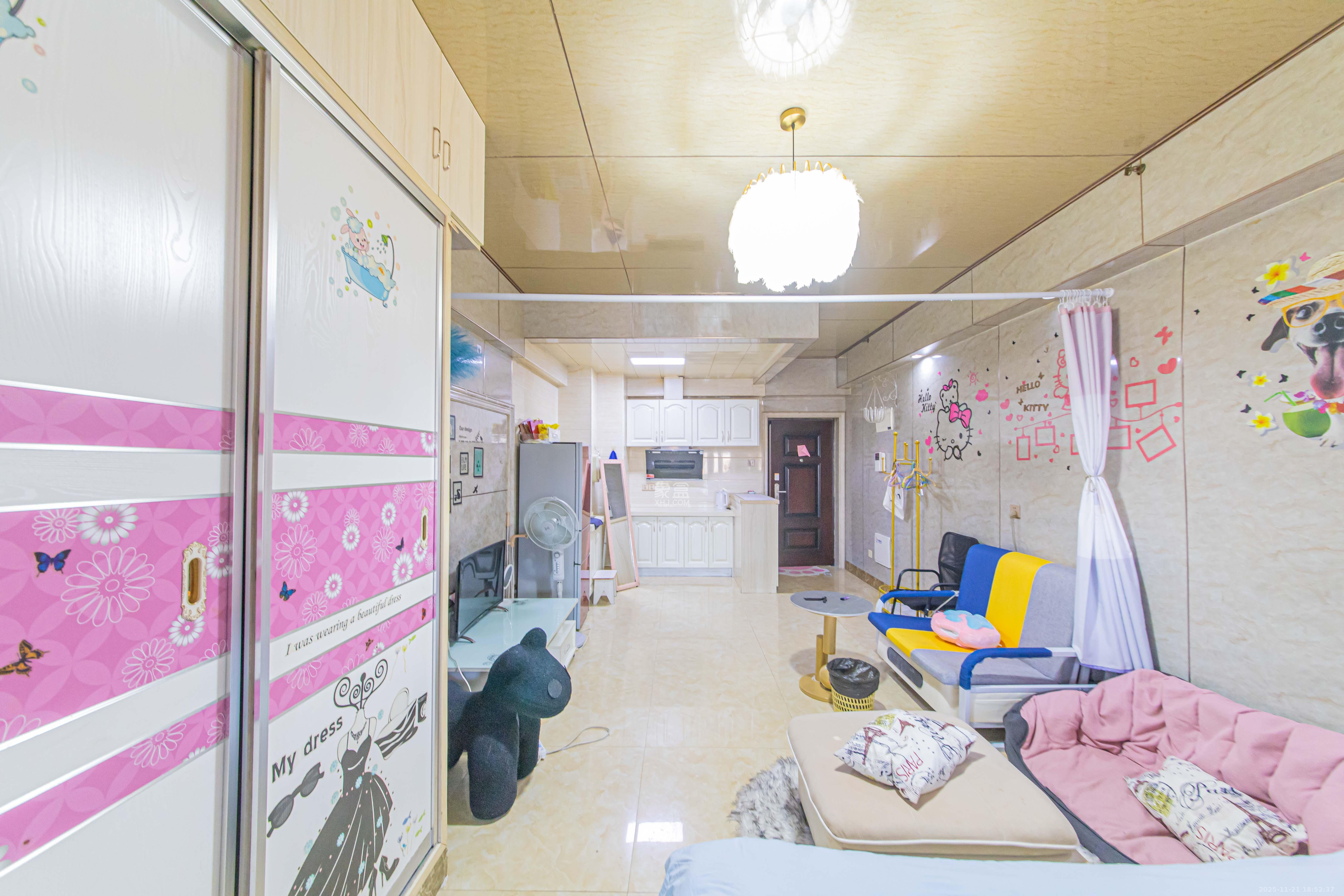 中建芙蓉嘉苑 1室1厅1卫 19.8万 中建芙蓉嘉苑 1室1厅1卫 19.8万客厅