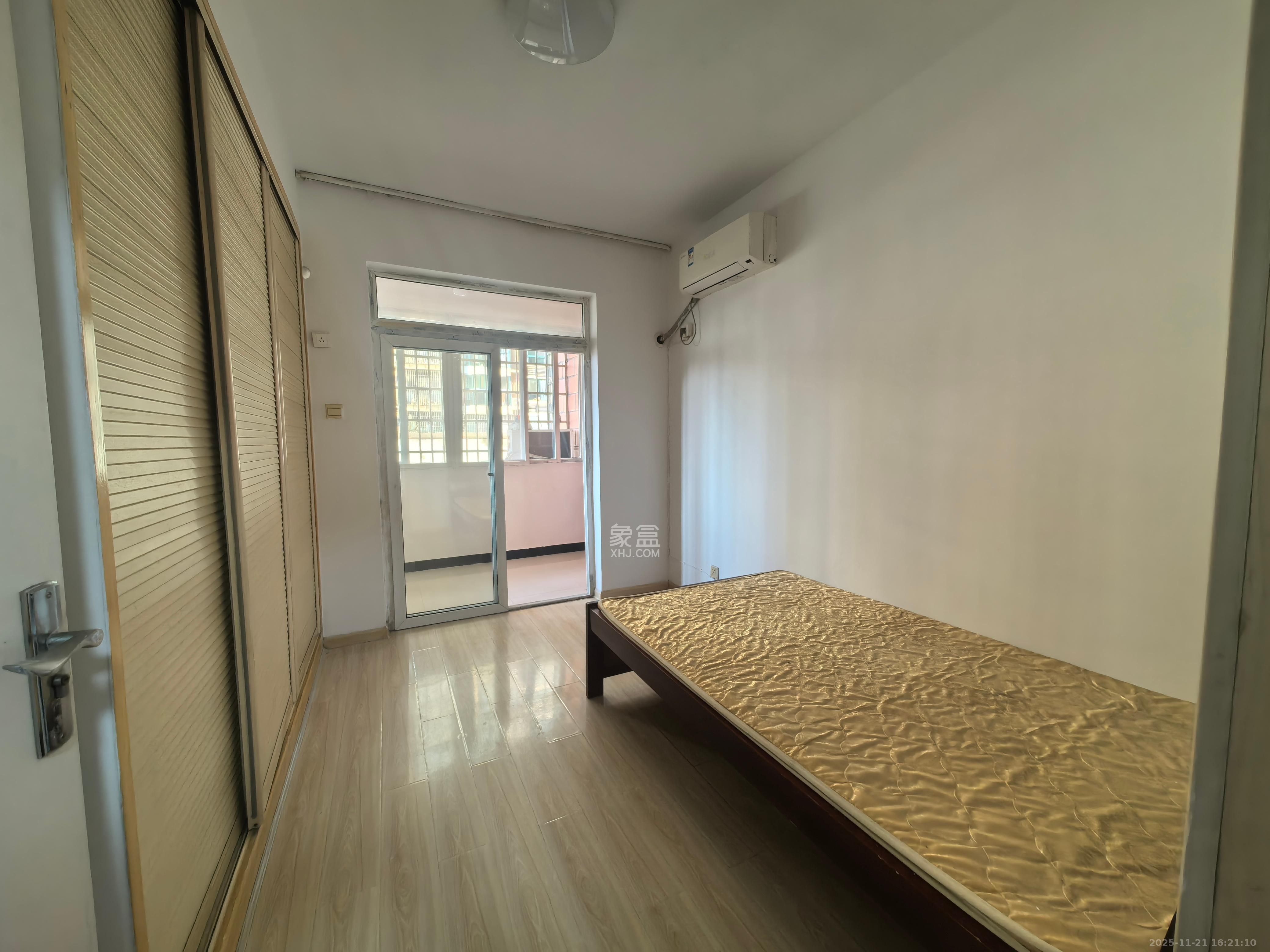 赤岗冲锻压机床厂安置房  2室2厅1卫    1350.0元/月室内图