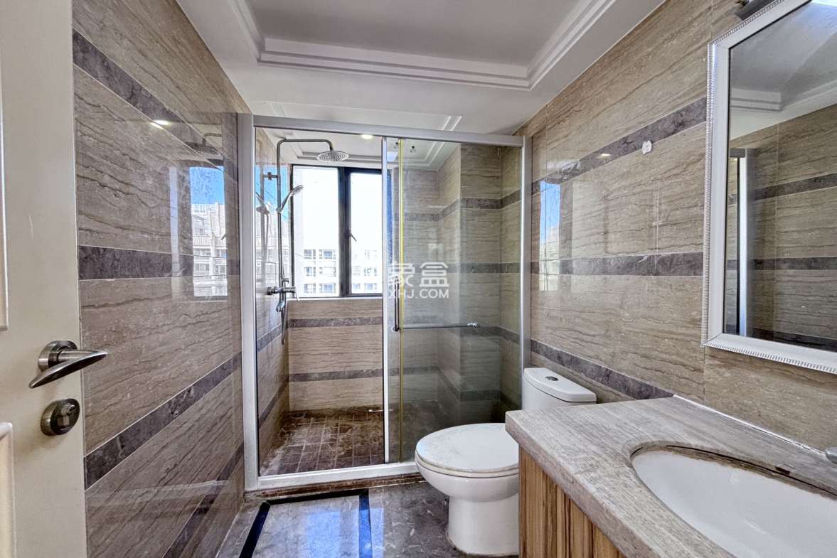 置地御海公馆 3室2厅2卫 138.0万 置地御海公馆 3室2厅2卫 138.0万室内图