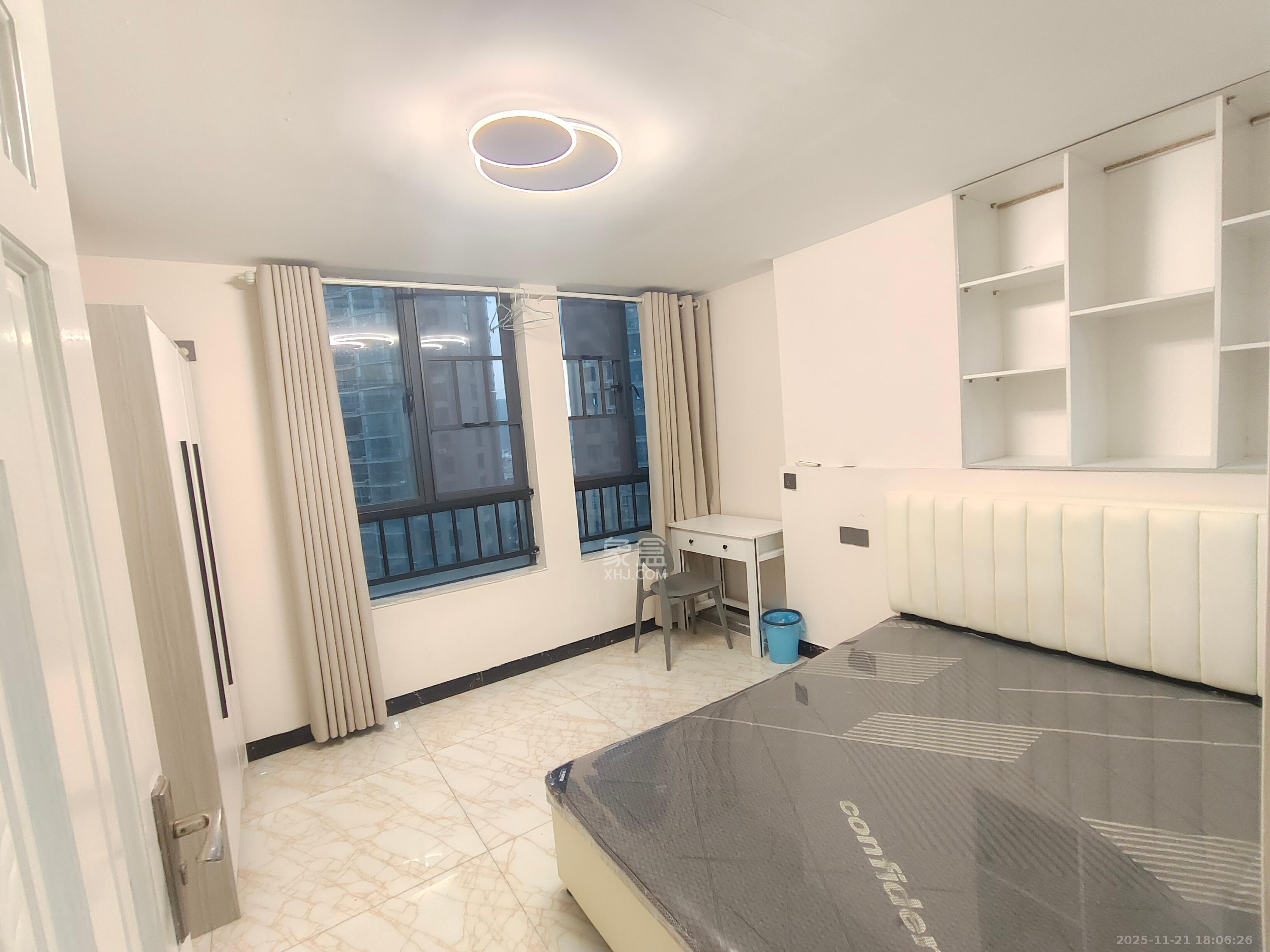 融圣国际 3室1厅1卫 2500.0元/月 融圣国际 3室1厅1卫 2500.0元/月室内图