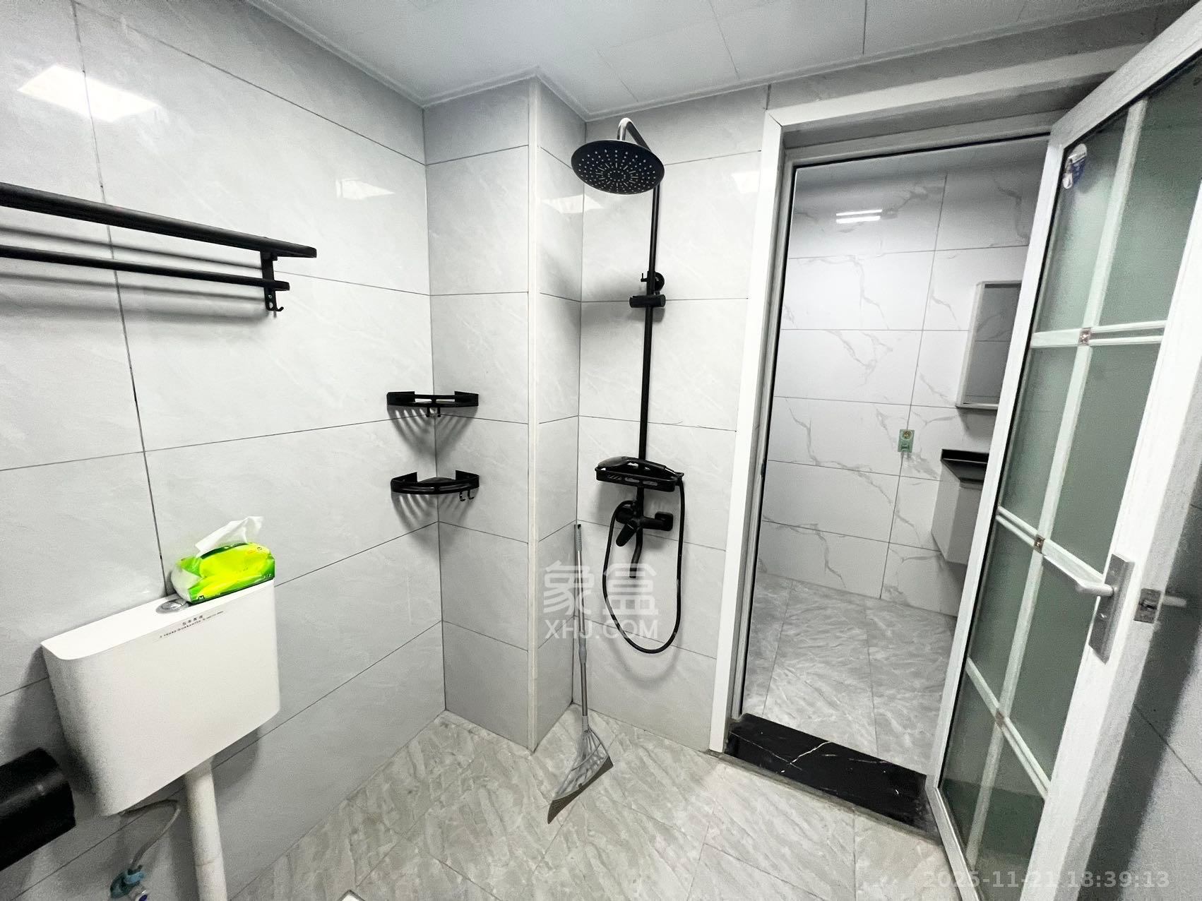 东合新苑 1室1厅1卫 1500.0元/月 东合新苑 1室1厅1卫 1500.0元/月室内图