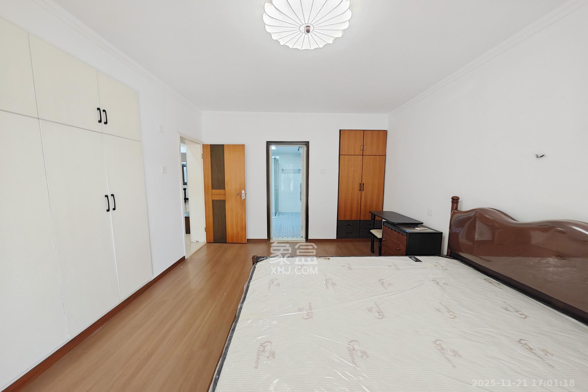 官塘公寓 3室2厅2卫 86.8万 官塘公寓 3室2厅2卫 86.8万卧室