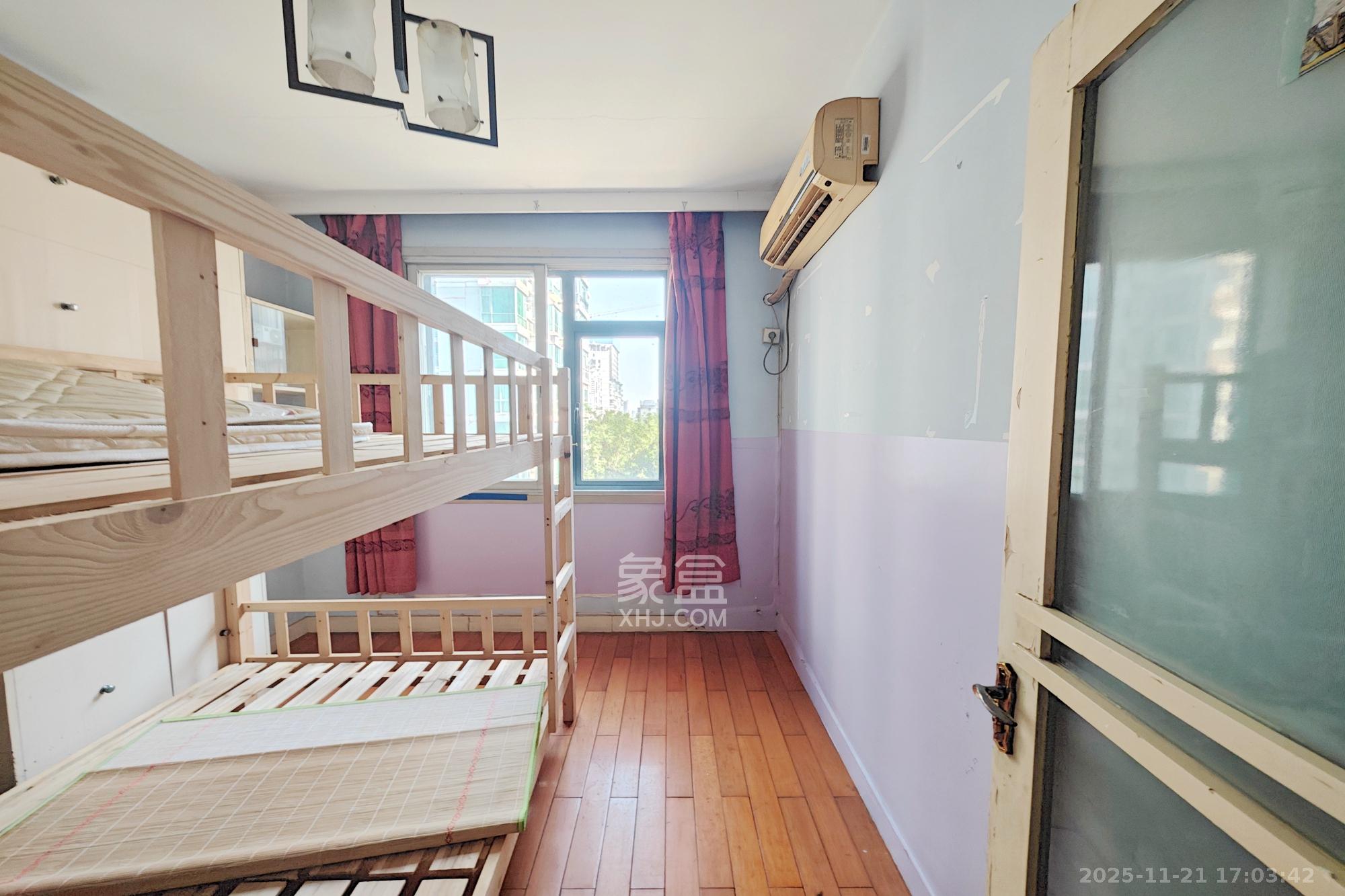 天润花园 3室2厅1卫 78.8万 天润花园 3室2厅1卫 78.8万卧室