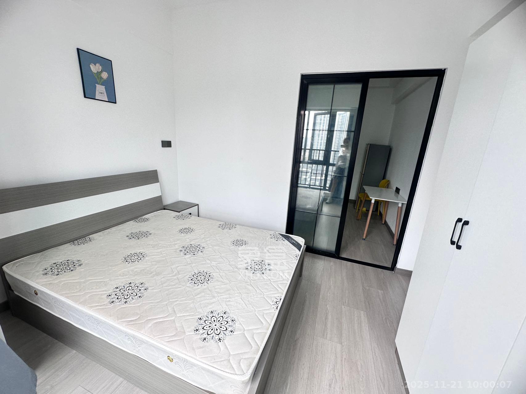 麓谷新干线 1室0厅0卫 1500.0元/月 麓谷新干线 1室0厅0卫 1500.0元/月室内图