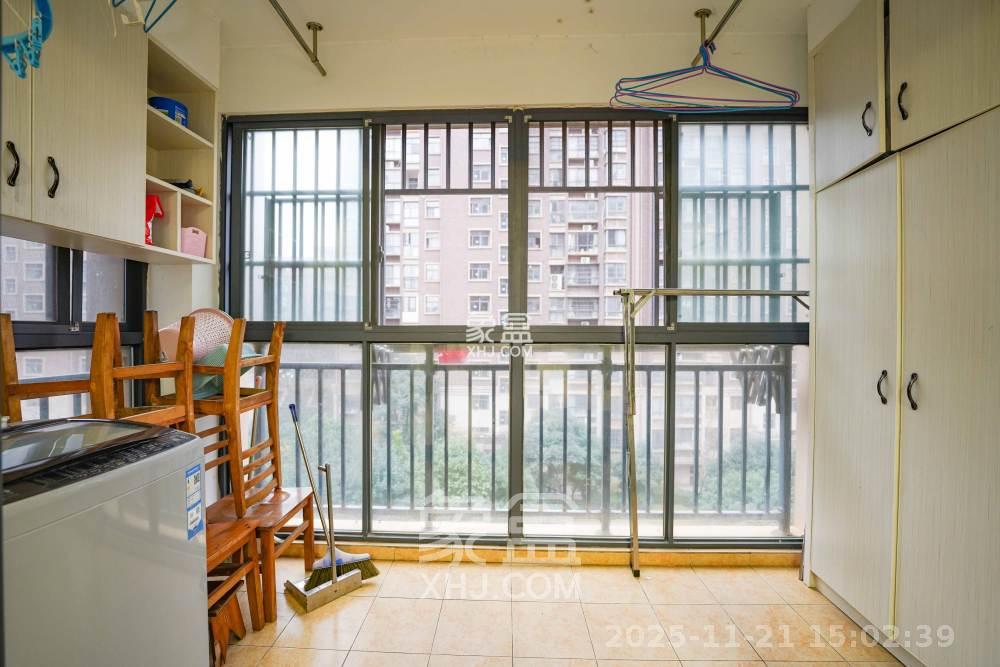 五矿格澜郡 3室2厅1卫 1700.0元/月 五矿格澜郡 3室2厅1卫 1700.0元/月室内图