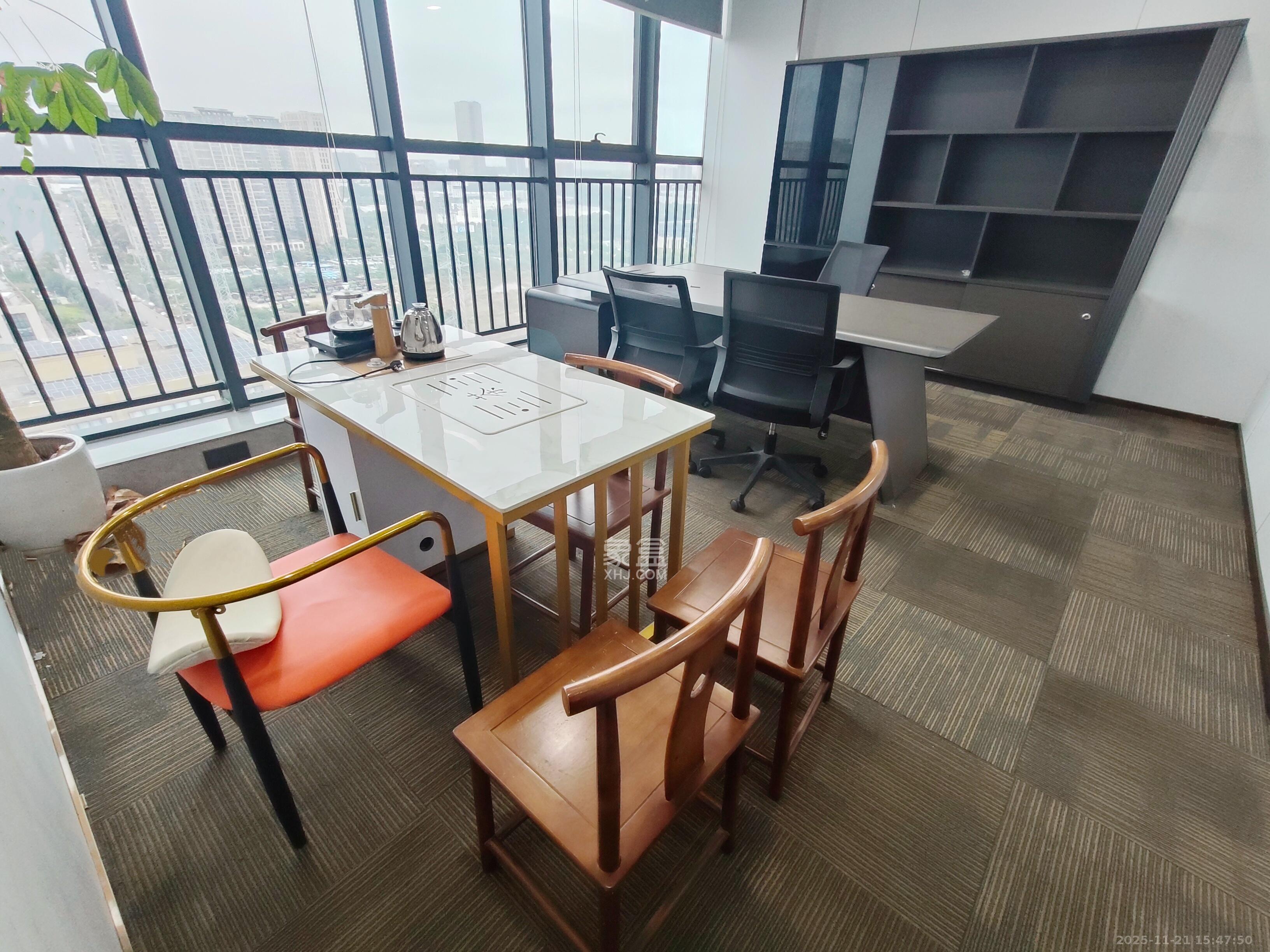 铭诚绿谷智慧产业园   152.0㎡      6080.0元/月室内图