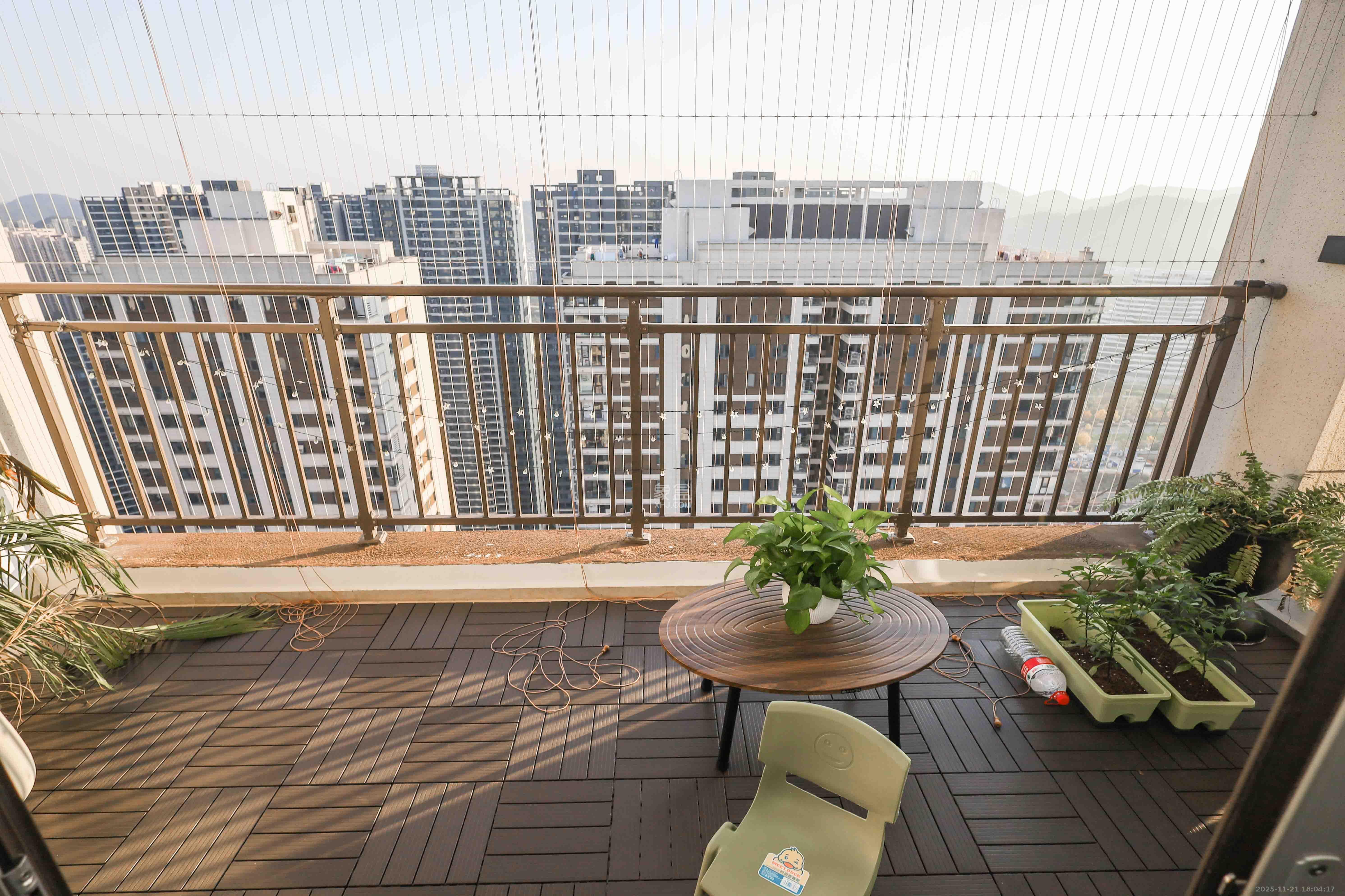 梅溪华府(新城金茂梦想华府) 4室2厅3卫 268.0万 梅溪华府(新城金茂梦想华府) 4室2厅3卫 268.0万阳台