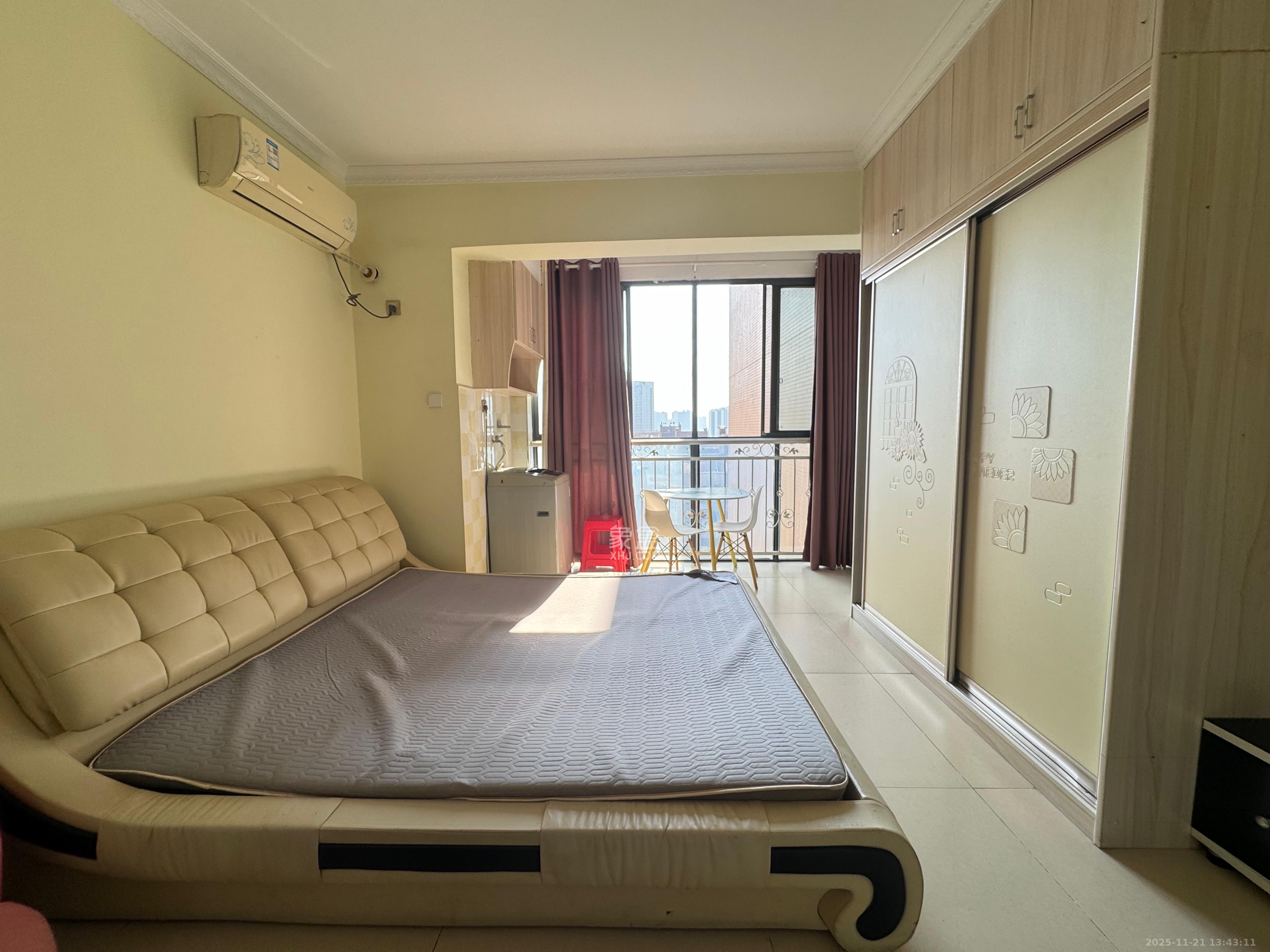 英祥春天  1室1厅1卫    1500.0元/月