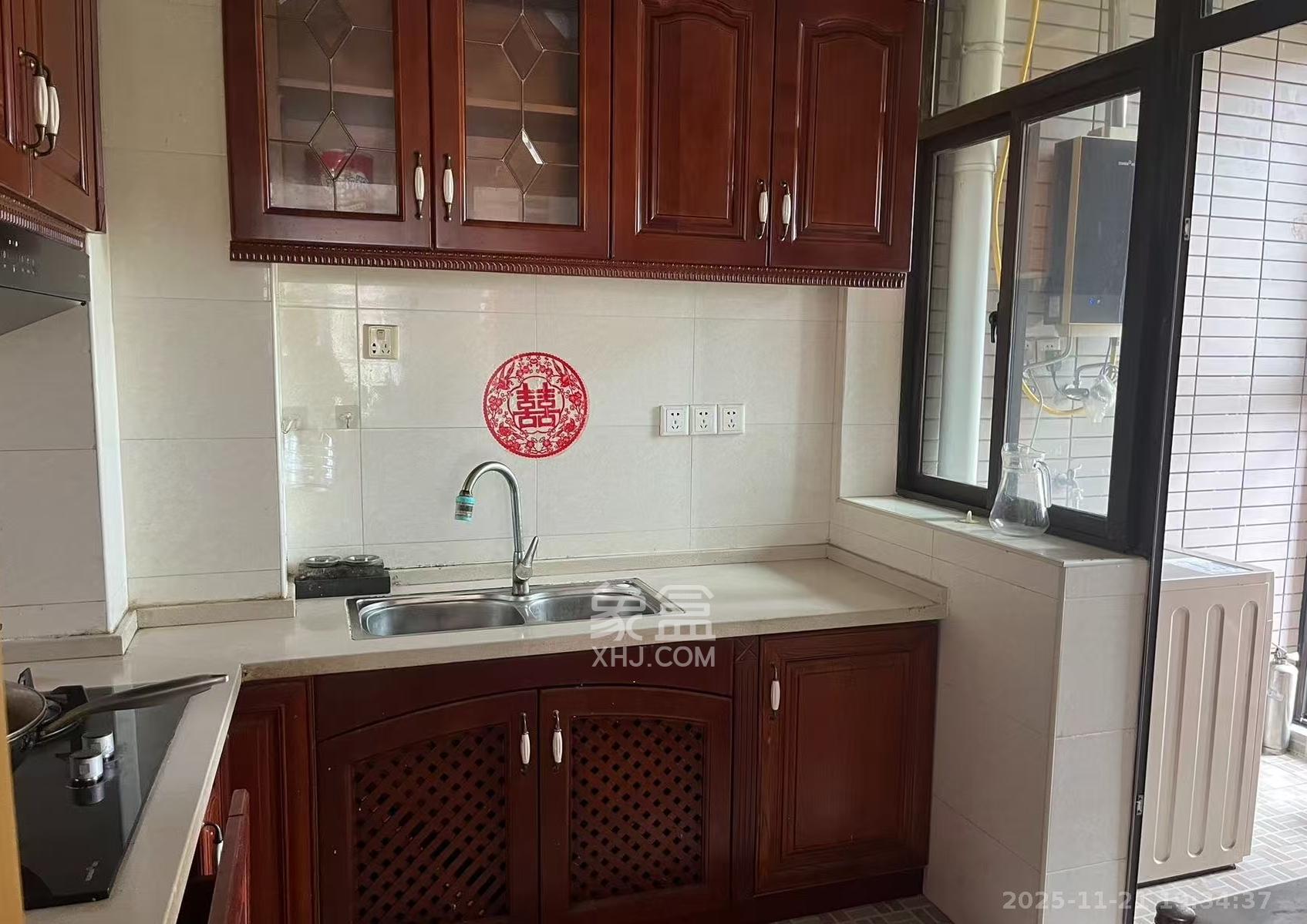 万树丹堤 3室2厅2卫 2600.0元/月 万树丹堤 3室2厅2卫 2600.0元/月室内图