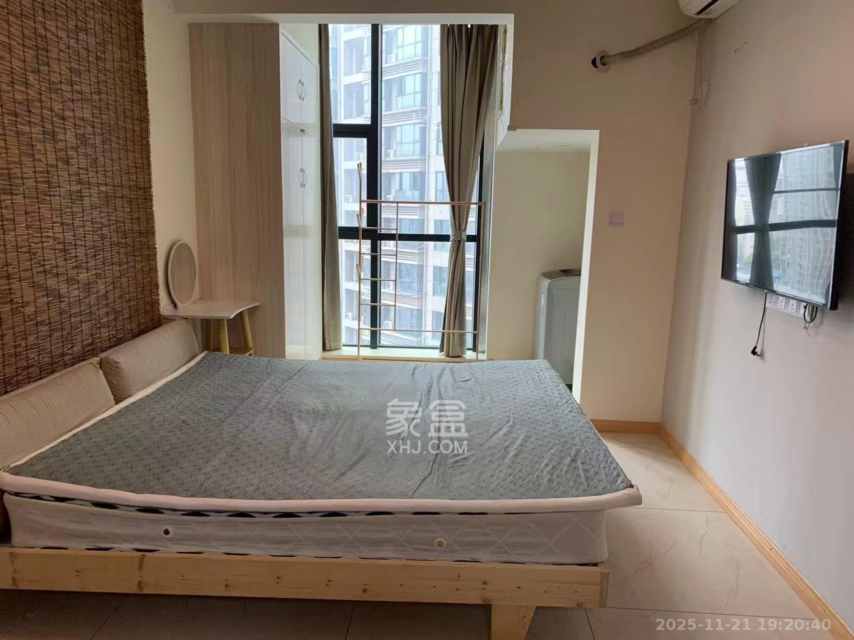 东盈商业广场(华泉城市广场) 1室0厅0卫 1600.0元/月 东盈商业广场(华泉城市广场) 1室0厅0卫 1600.0元/月室内图