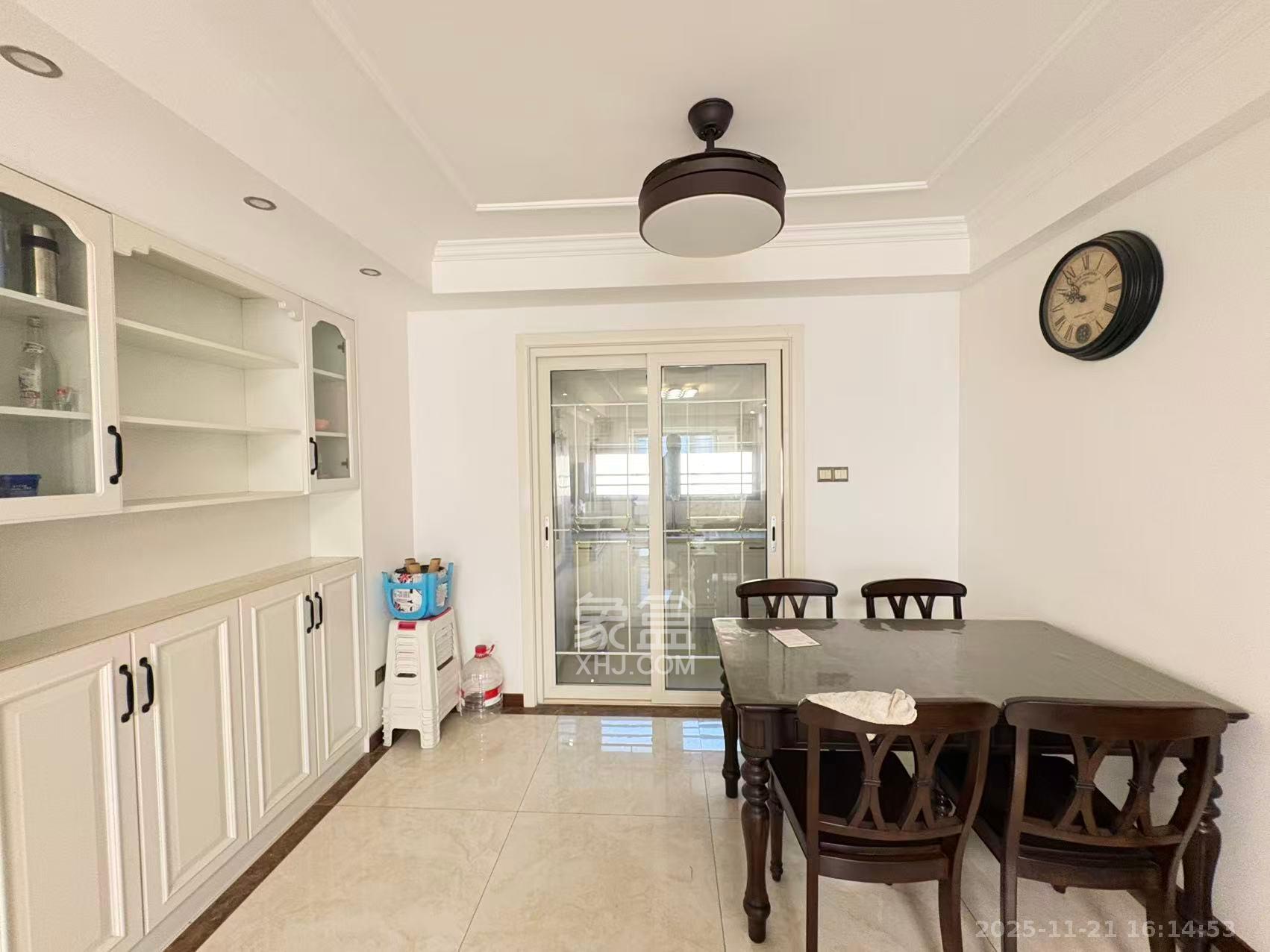 保利城（中航城国际社区、郡原美村）  3室2厅2卫    2500.0元/月