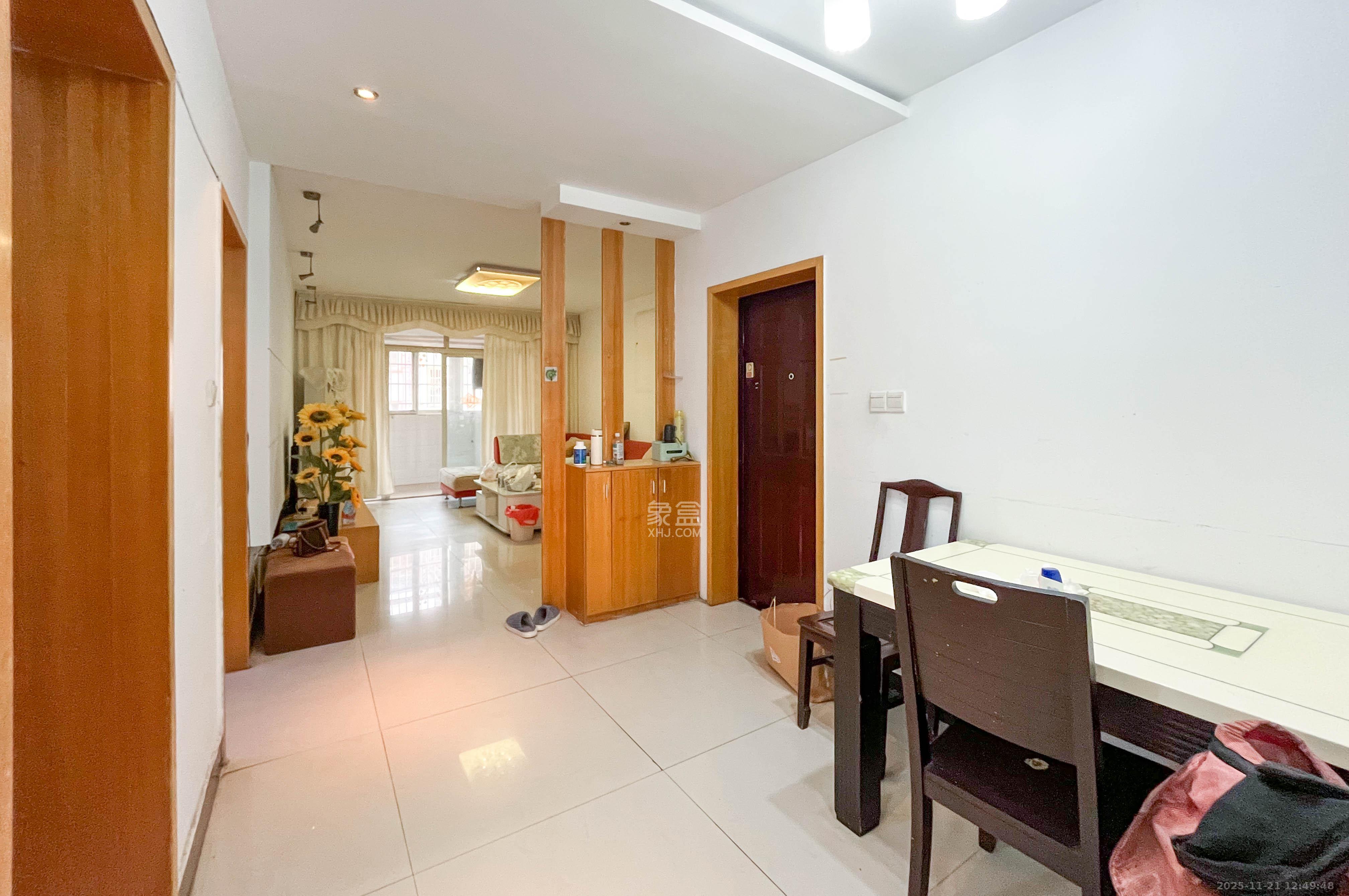 老灯泡厂宿舍（啤酒厂宿舍）  3室2厅1卫    68.0万其他