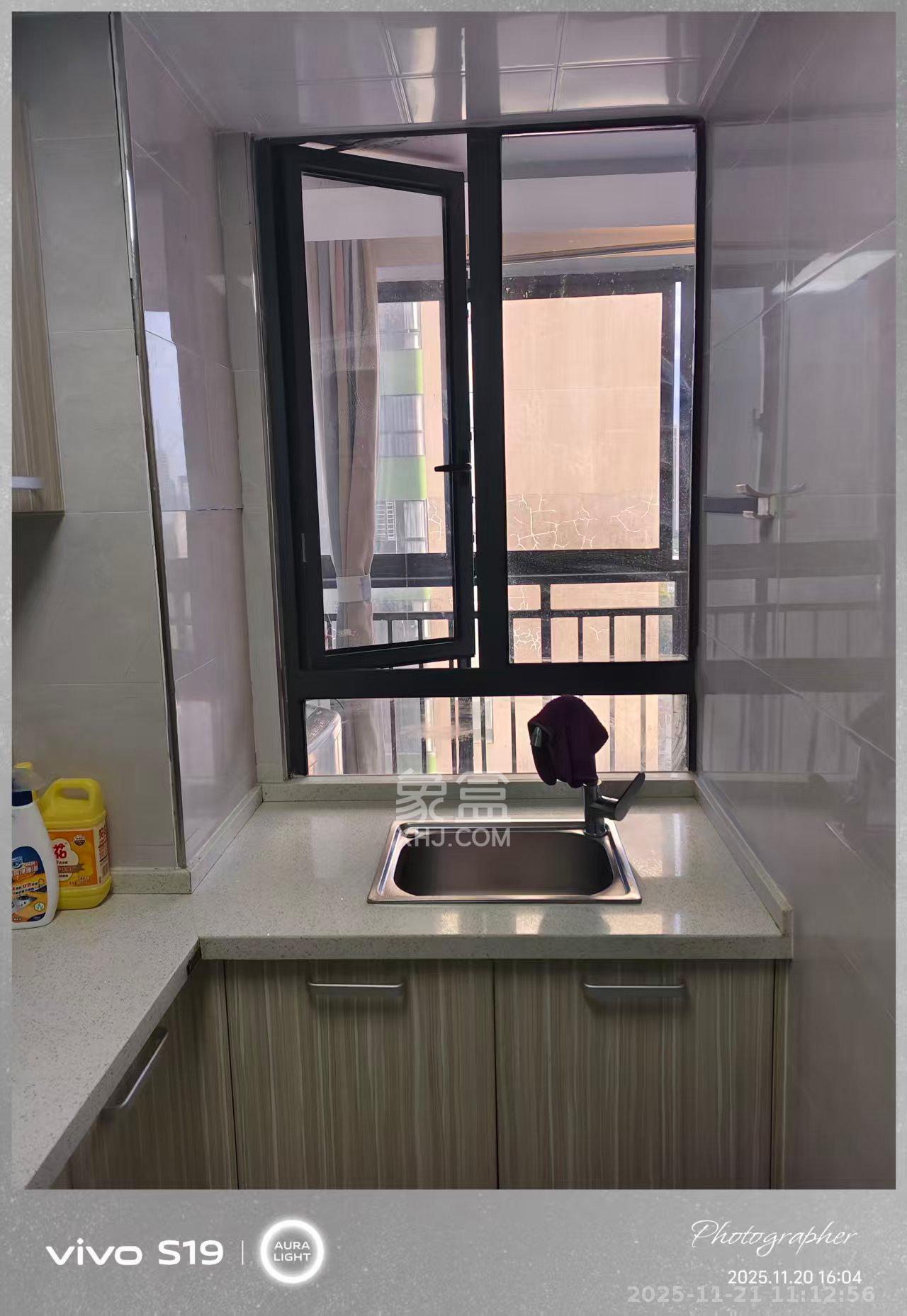 中交里城 1室1厅1卫 1800.0元/月 中交里城 1室1厅1卫 1800.0元/月室内图