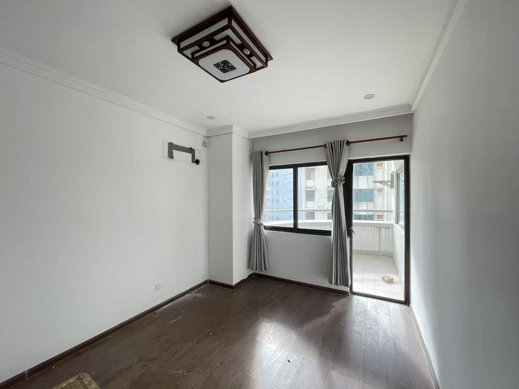 港澳申亚大厦   110.0㎡      2800.0元/月小区图