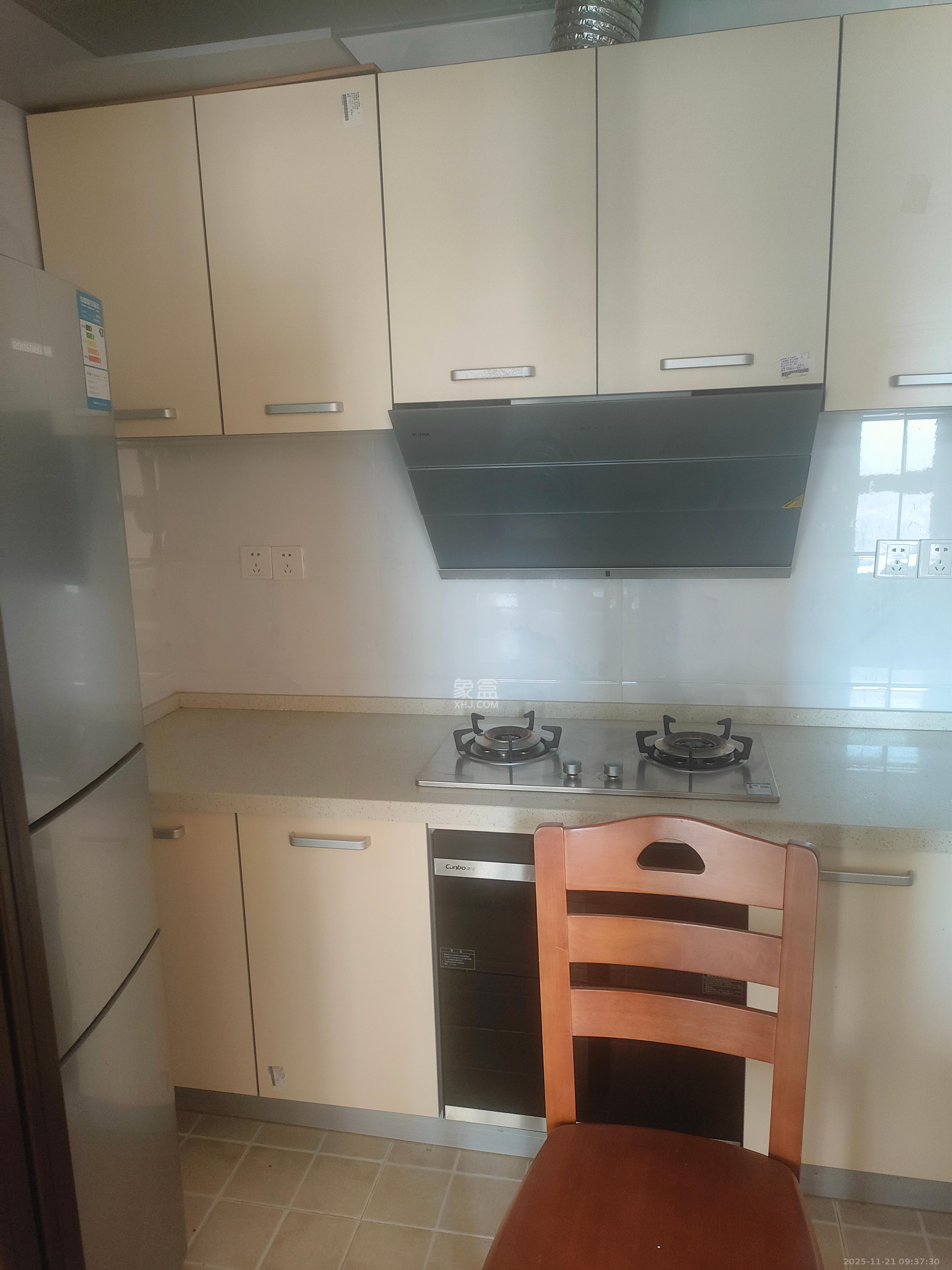 龙湖湘风原著（龙湖湘风星城）  2室1厅1卫    1600.0元/月室内图