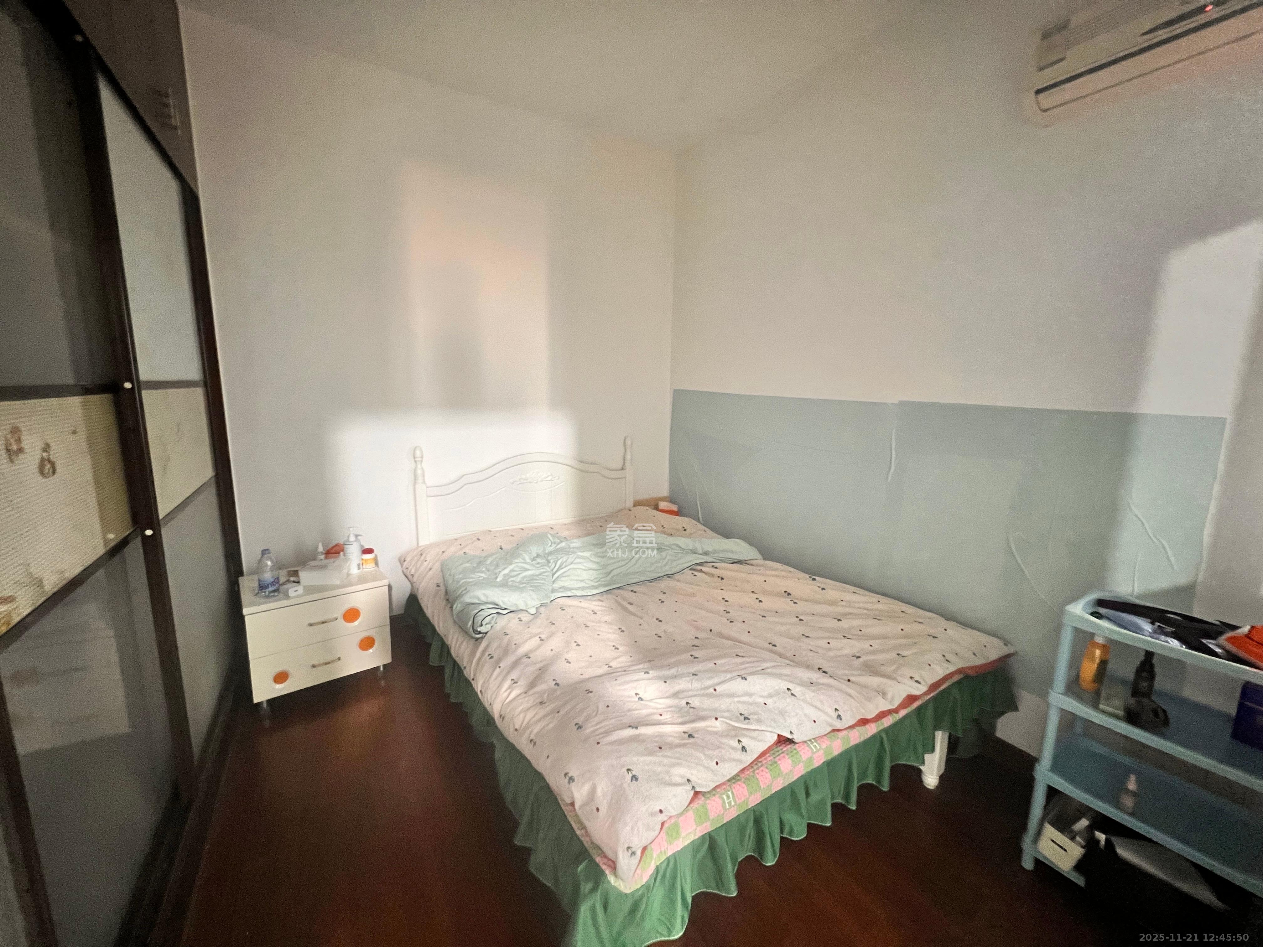 新楚天扶华庭  3室2厅1卫    2400.0元/月室内图