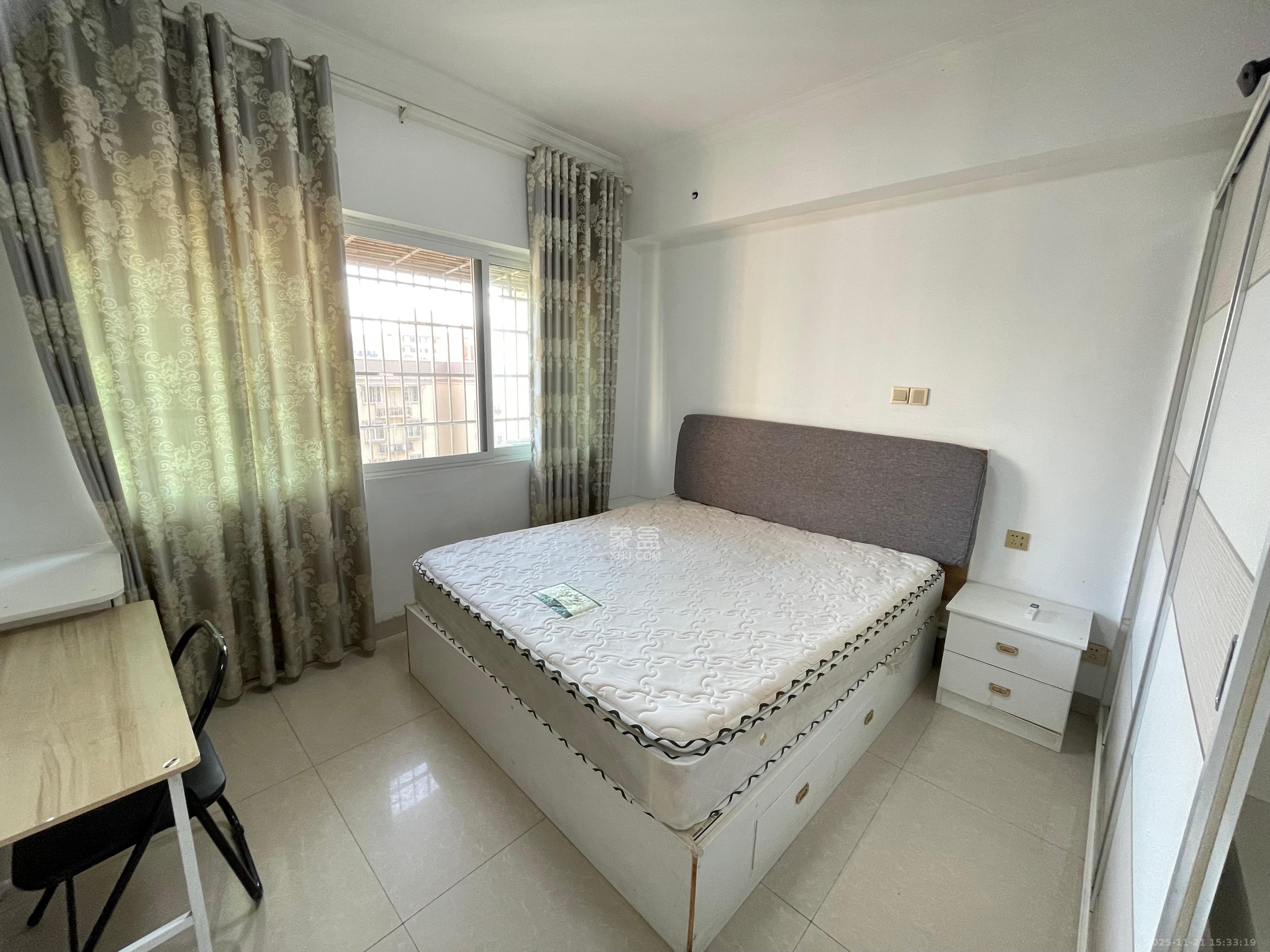 星城新宇颐景苑 1室1厅1卫 1500.0元/月 星城新宇颐景苑 1室1厅1卫 1500.0元/月室内图