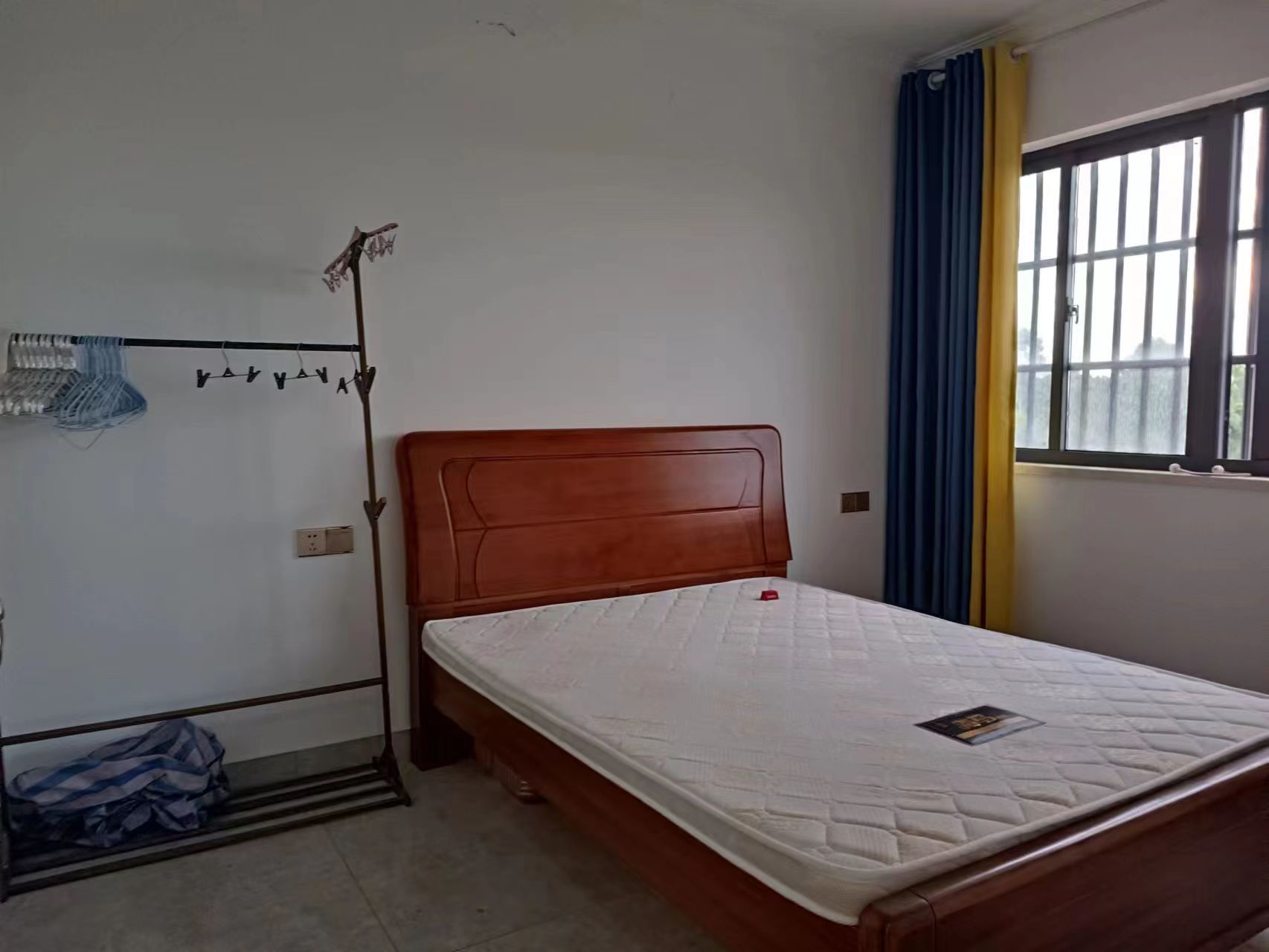 南海幸福汇 2室2厅1卫 1400.0元/月 南海幸福汇 2室2厅1卫 1400.0元/月室内图