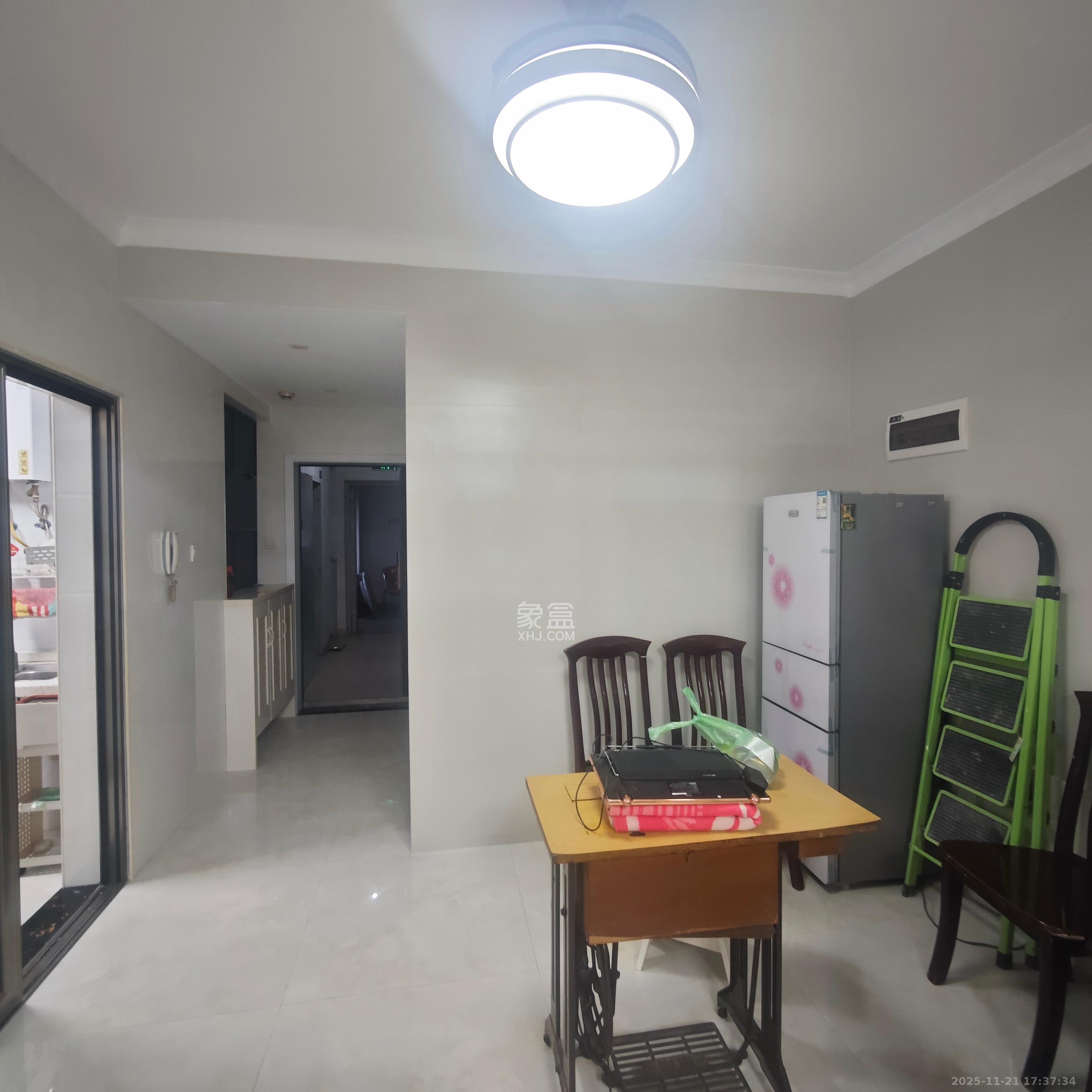 东驿竹园 2室1厅1卫 2100.0元/月 东驿竹园 2室1厅1卫 2100.0元/月室内图