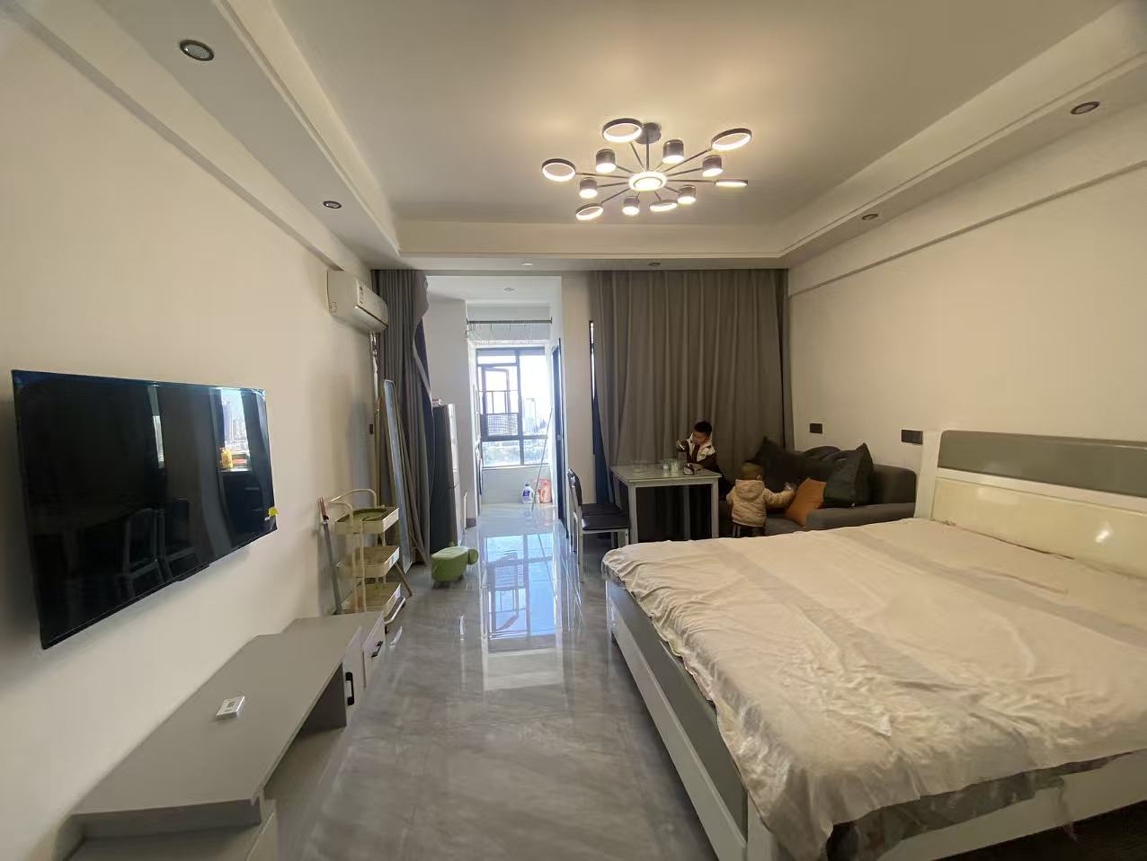 大汉吉星汇  1室1厅1卫    29.8万客厅