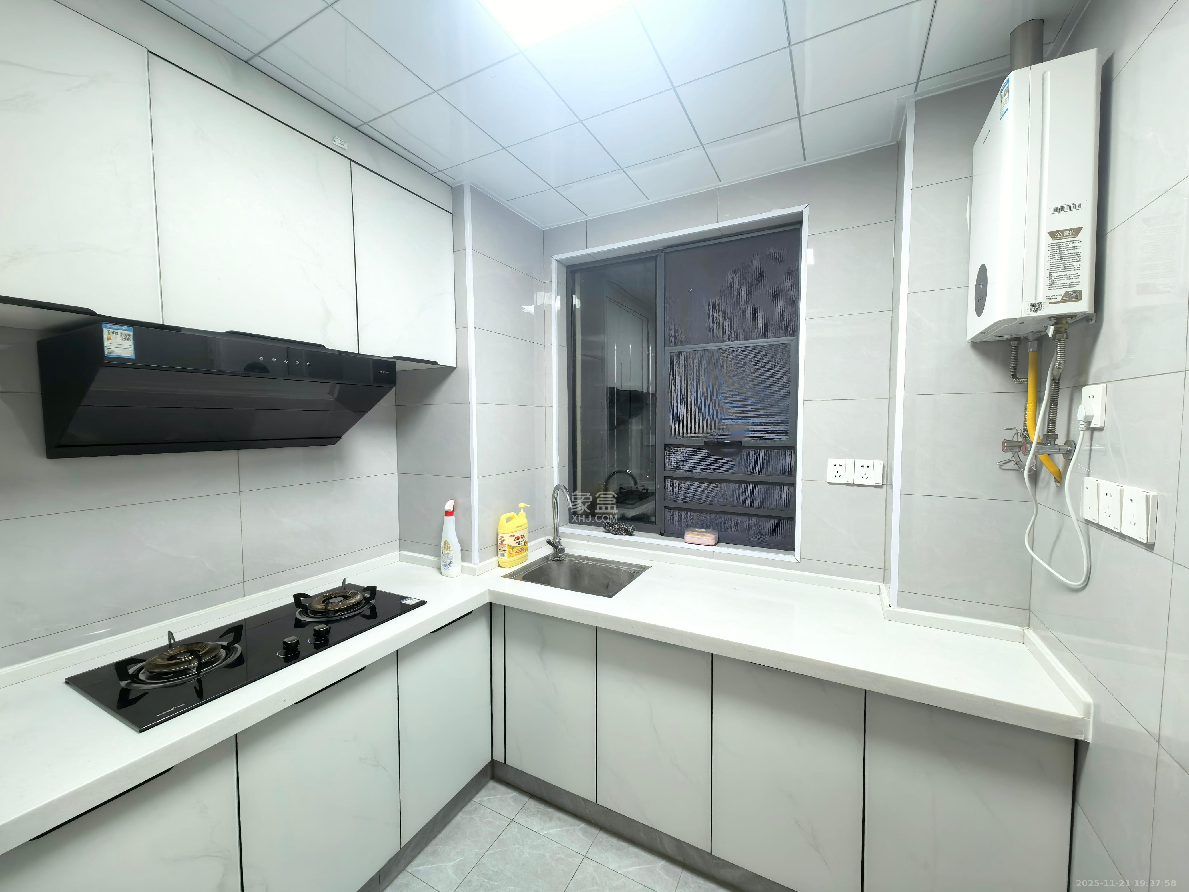 真人桥家园一期  2室2厅1卫    1700.0元/月室内图