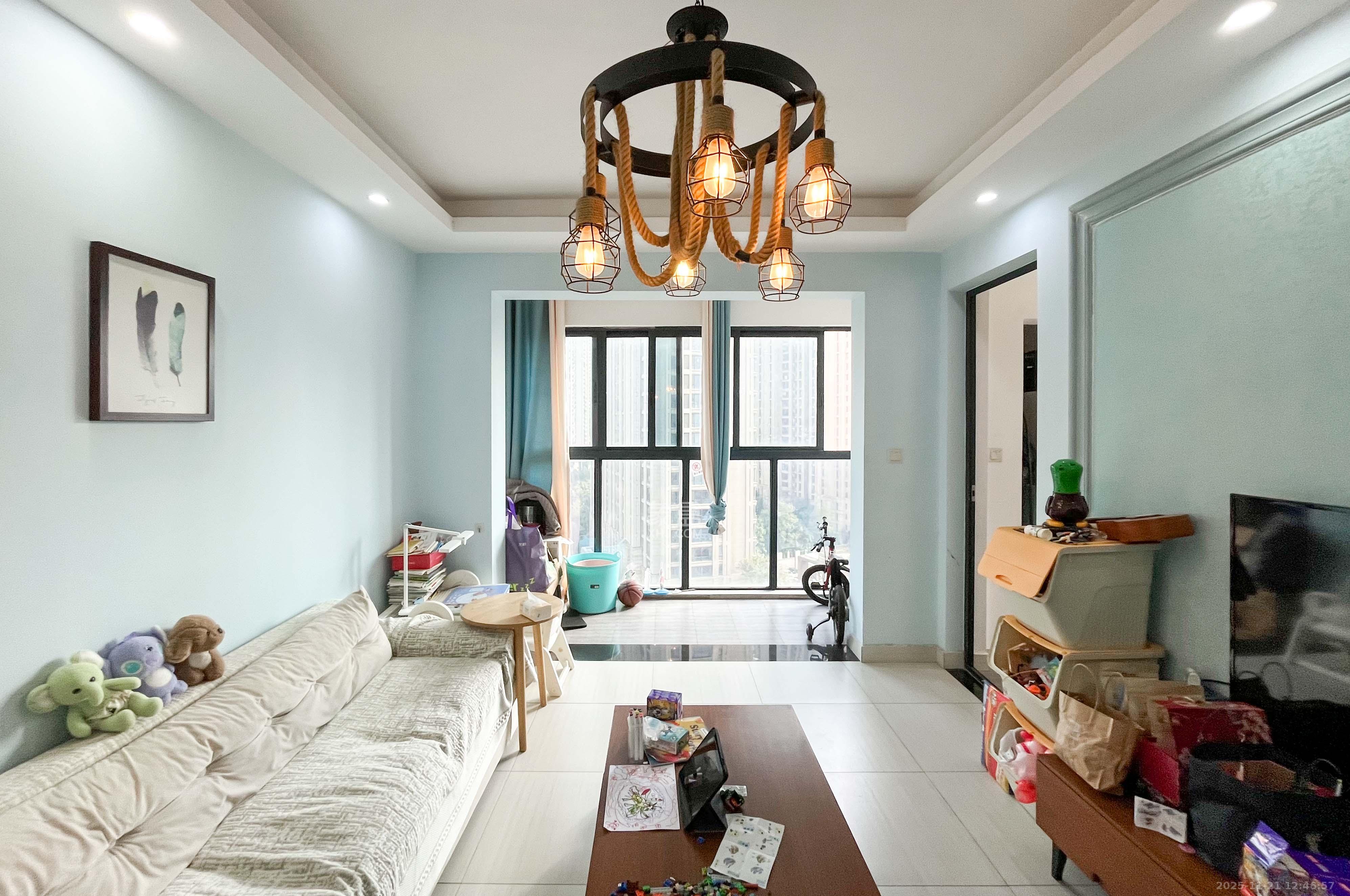 中建梅溪湖中心  3室2厅1卫    108.0万