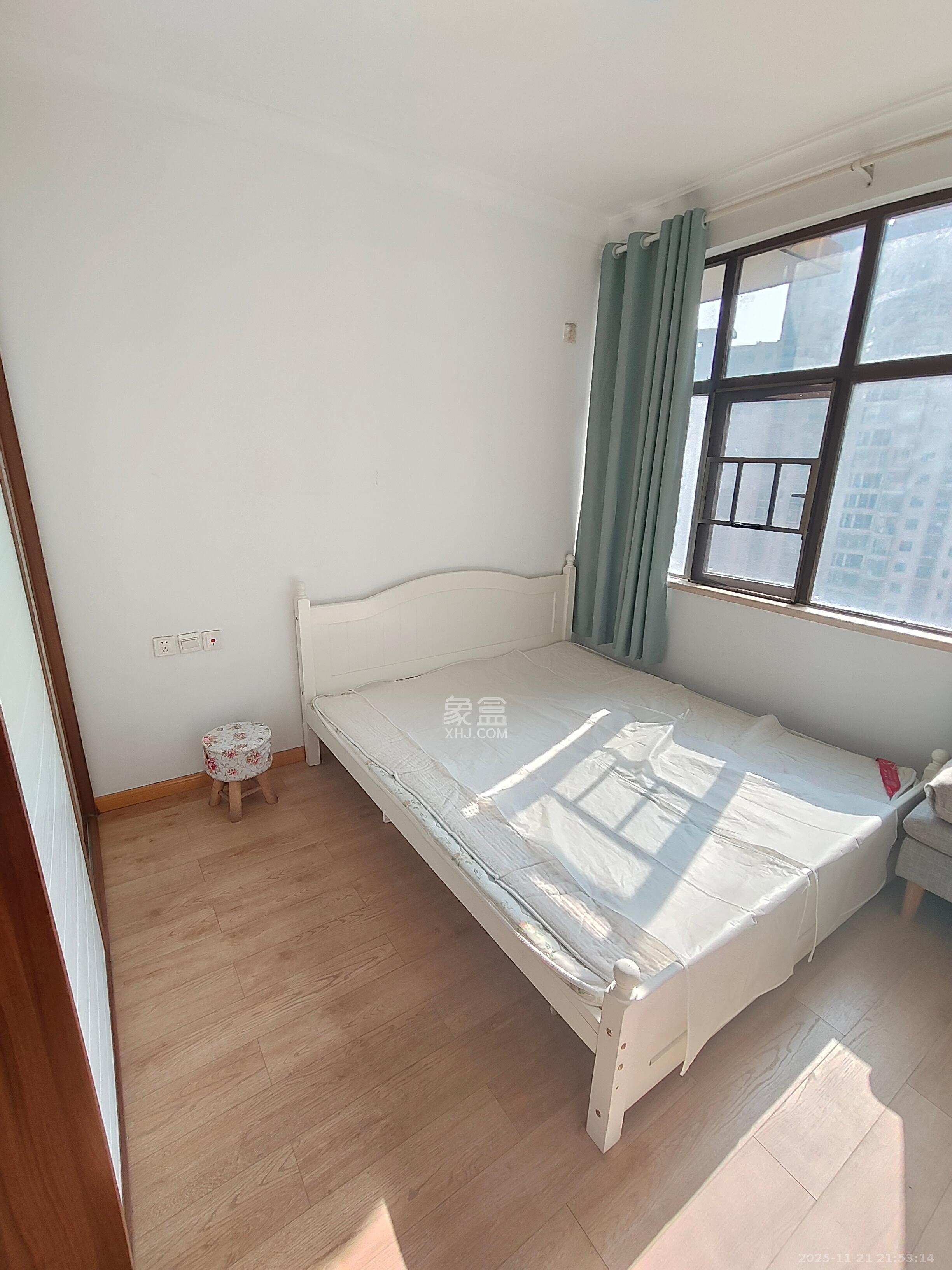 江山帝景哈佛 1室1厅1卫 1600.0元/月 江山帝景哈佛 1室1厅1卫 1600.0元/月室内图