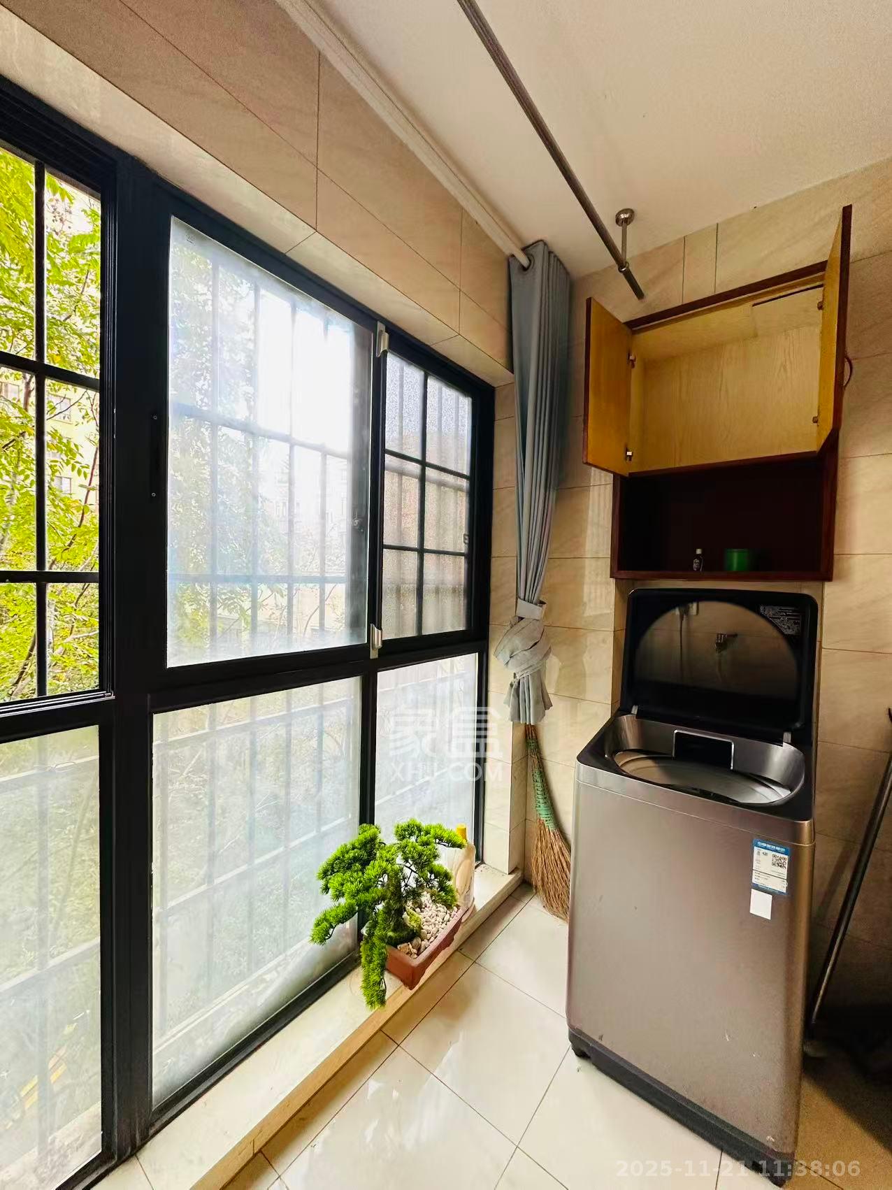 宜家湘颂（景致雅苑）  3室2厅1卫    2500.0元/月室内图