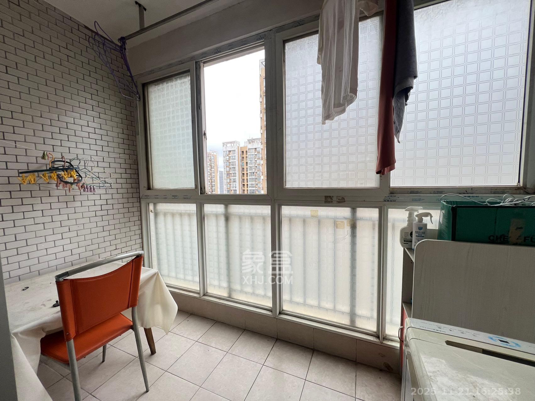 凯通国际城(凯通朝庭) 2室2厅1卫 1800.0元/月 凯通国际城(凯通朝庭) 2室2厅1卫 1800.0元/月室内图