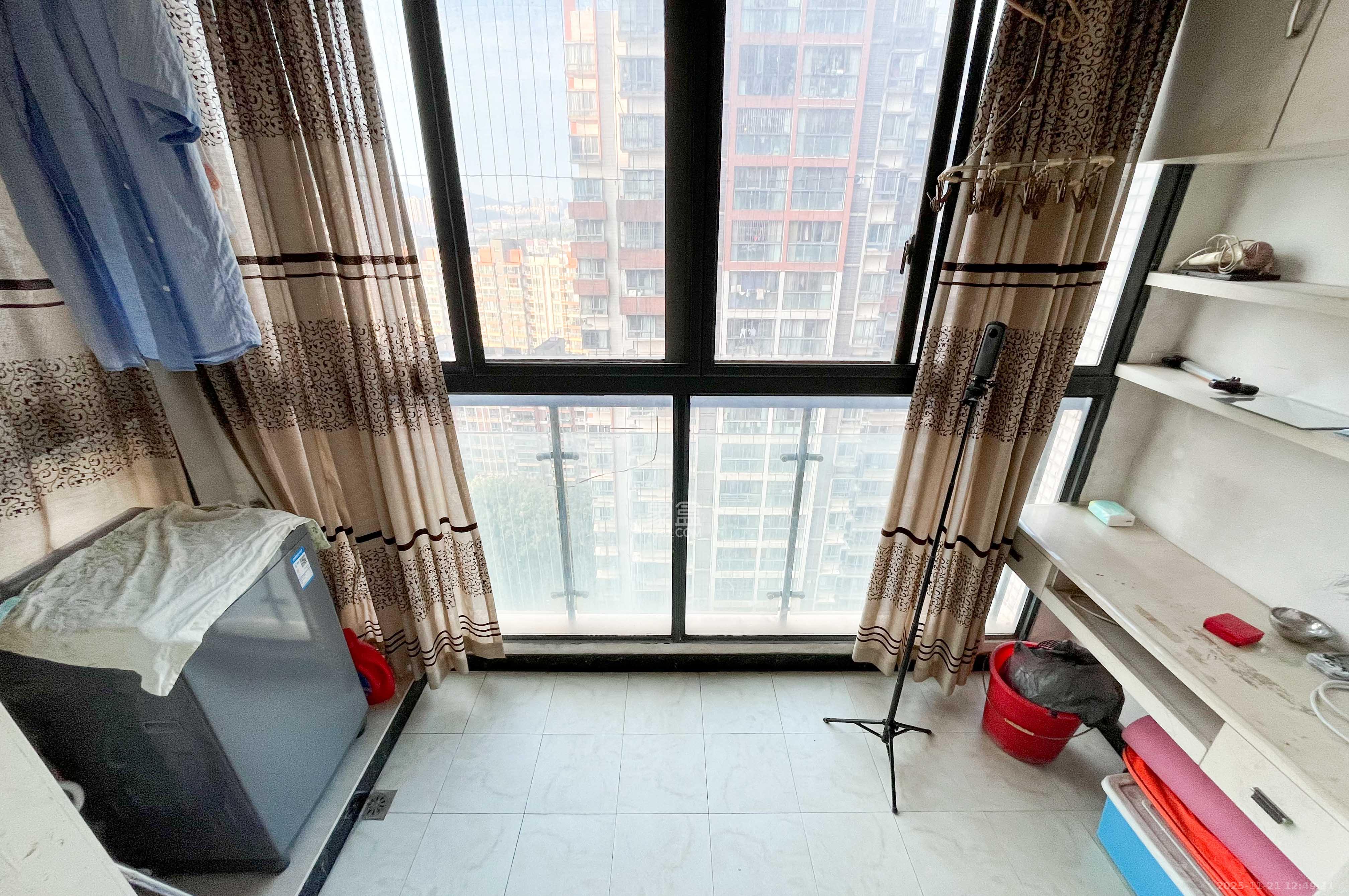 高鑫麓城  3室1厅1卫    89.8万其他