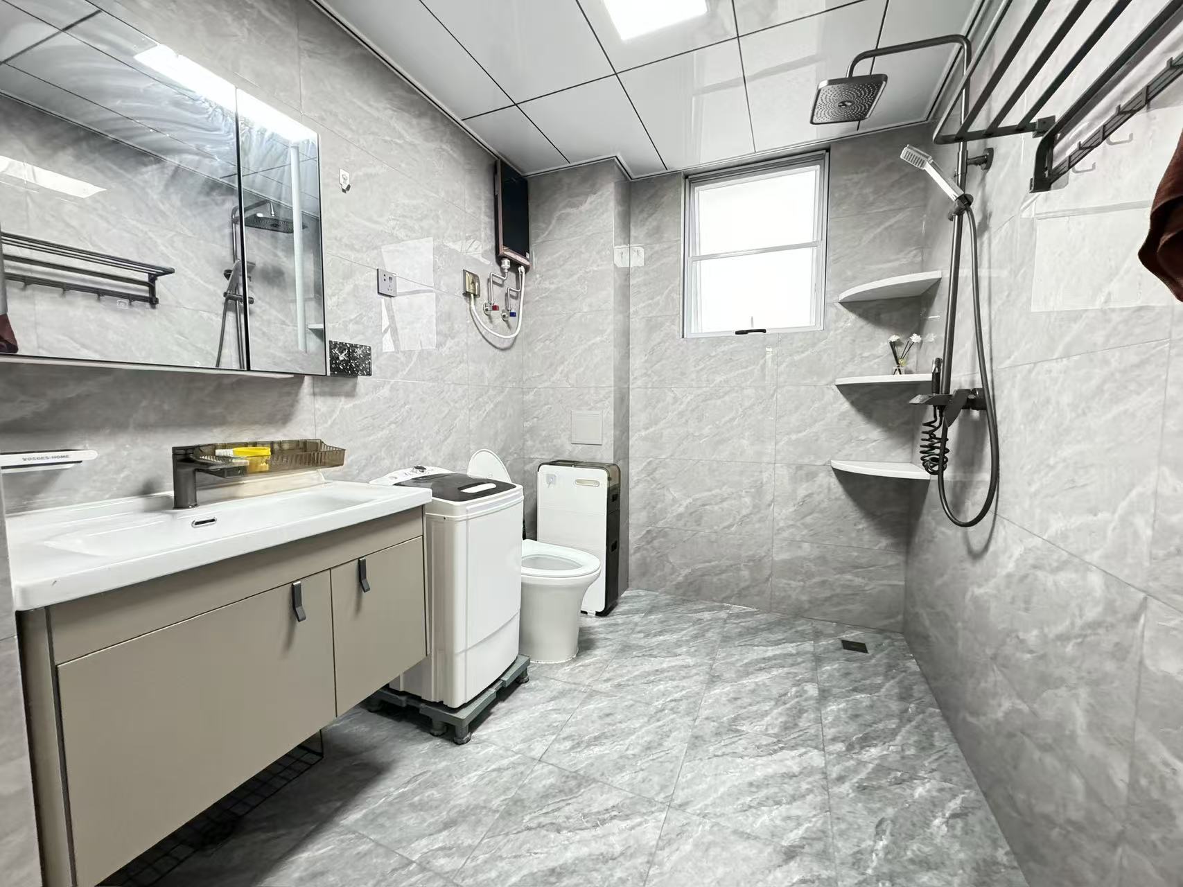 侨达花园  3室2厅1卫    3000.0元/月室内图