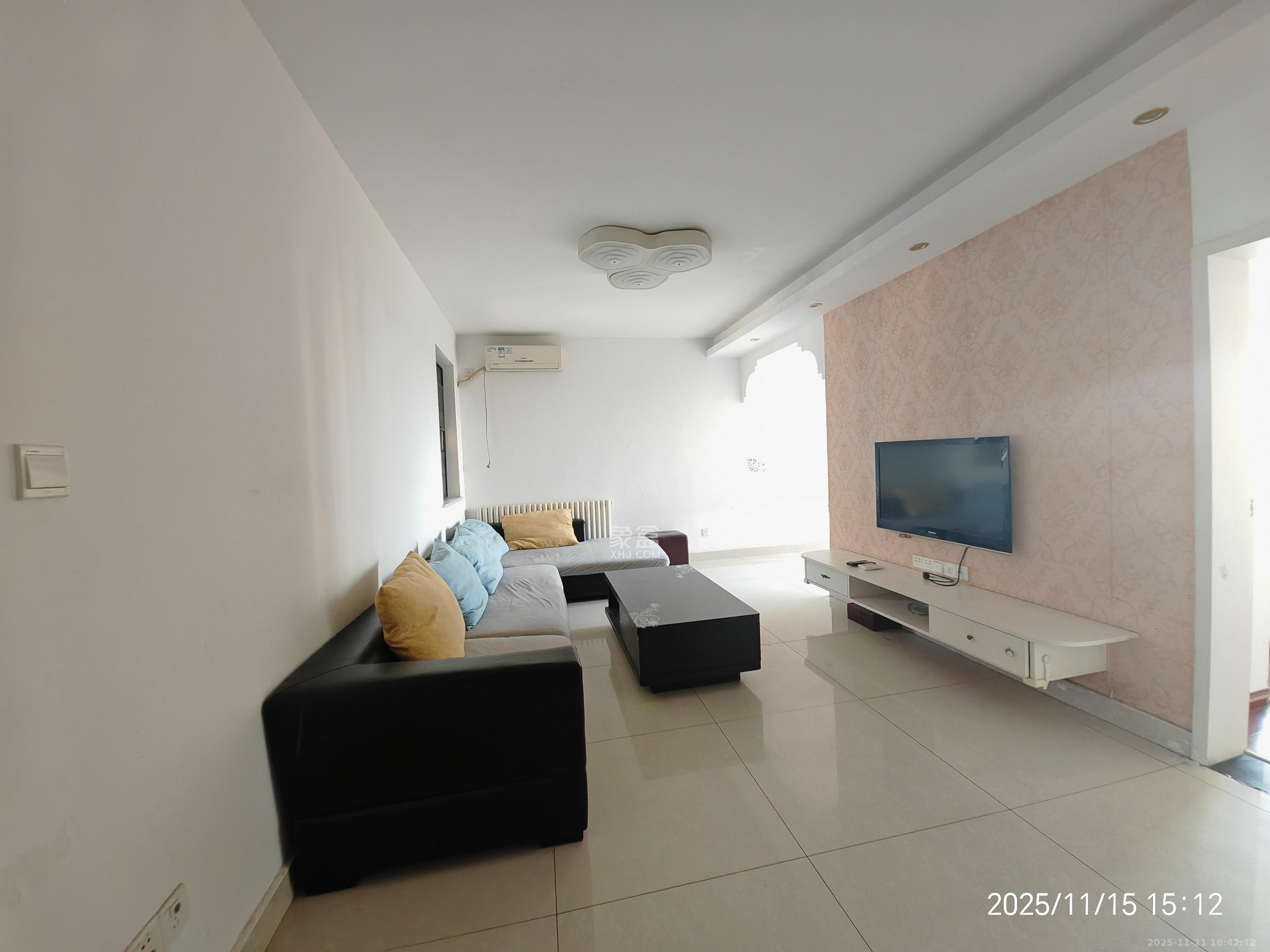 怡海星城  2室1厅1卫    1600.0元/月