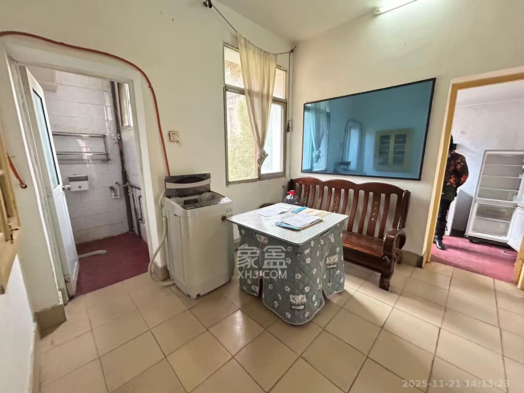 桂花二村  2室1厅1卫    1300.0元/月