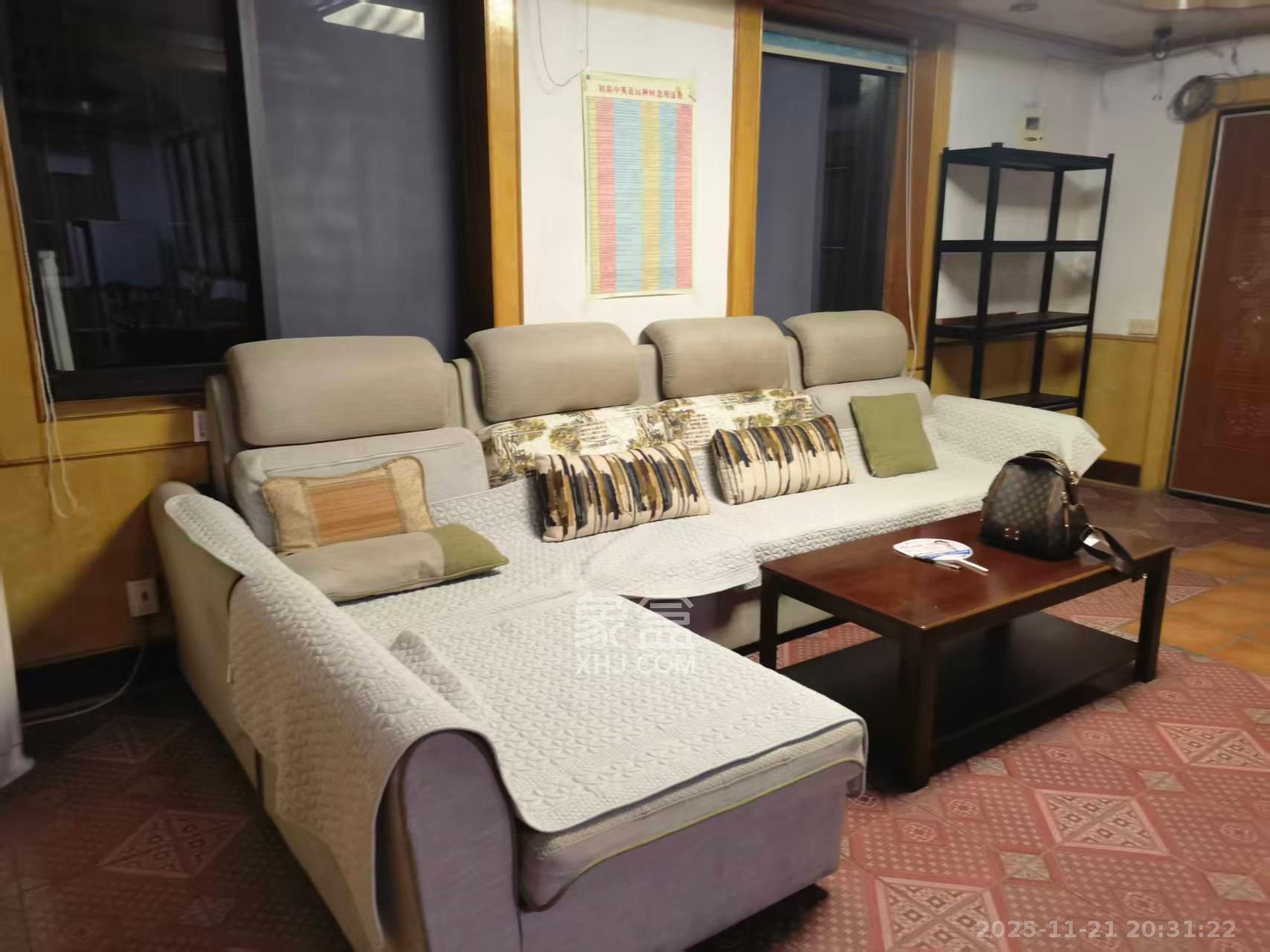 展览馆科协宿舍 3室1厅0卫 2600.0元/月 展览馆科协宿舍 3室1厅0卫 2600.0元/月室内图