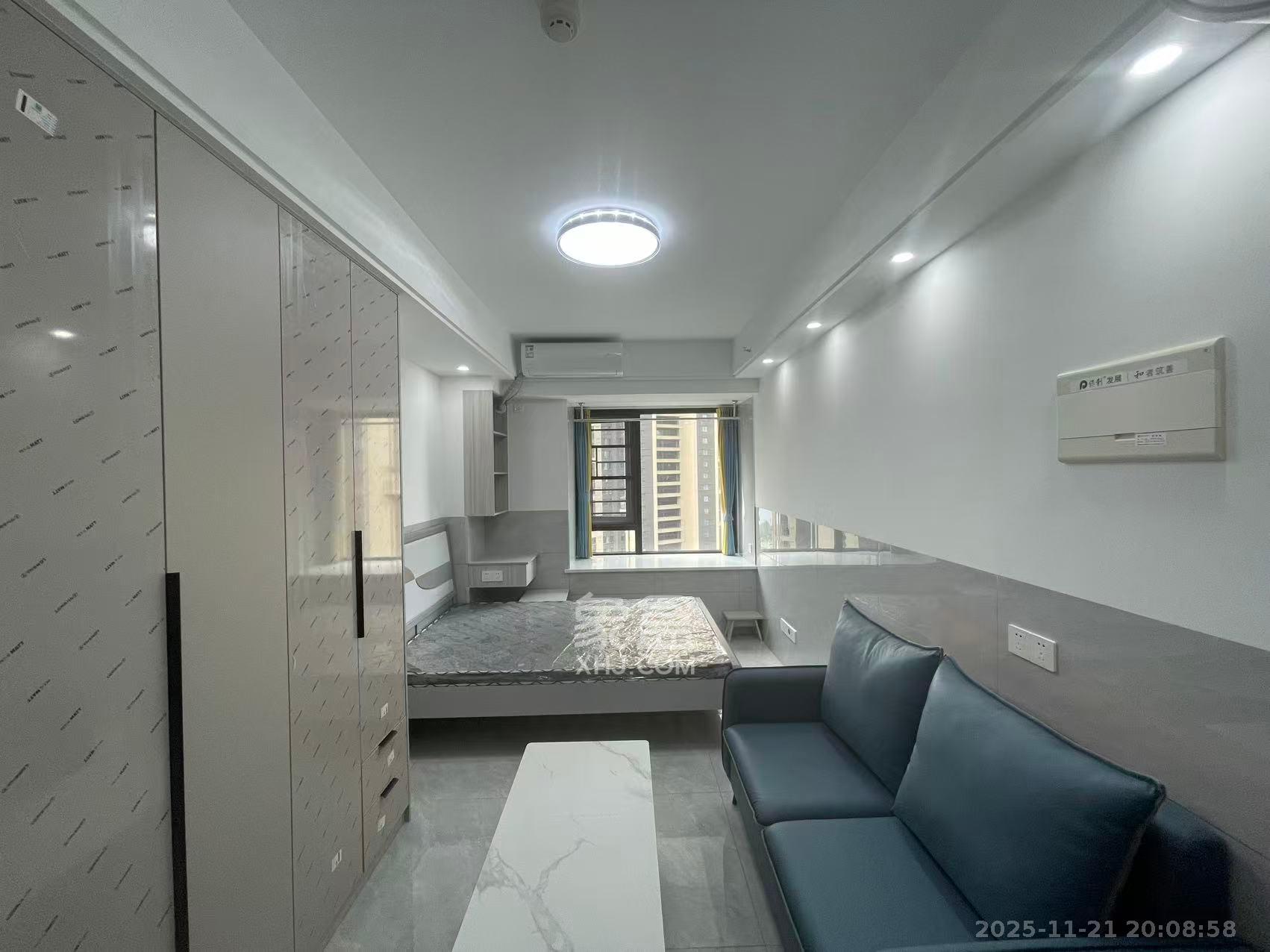 保利海德公园  1室1厅1卫    1500.0元/月室内图