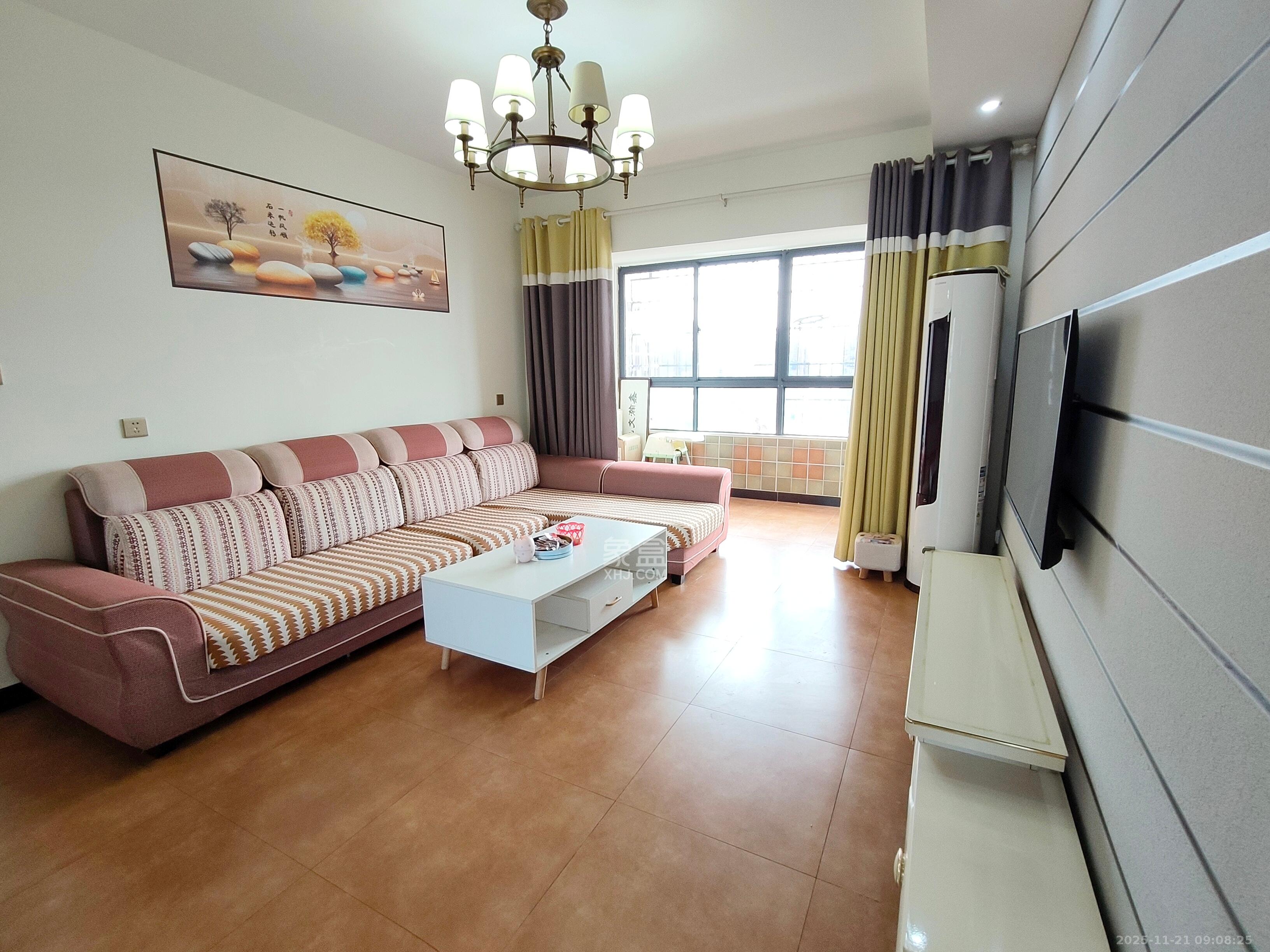 中国铁建国际城二期 3室2厅1卫 2100.0元/月 中国铁建国际城二期 3室2厅1卫 2100.0元/月室内图