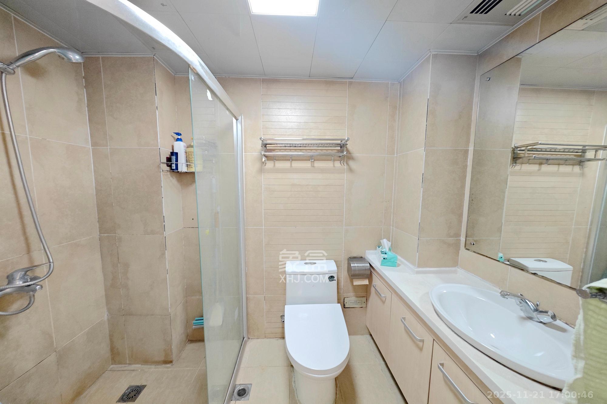 佳天瑞宁花园 2室2厅1卫 76.8万 佳天瑞宁花园 2室2厅1卫 76.8万其他