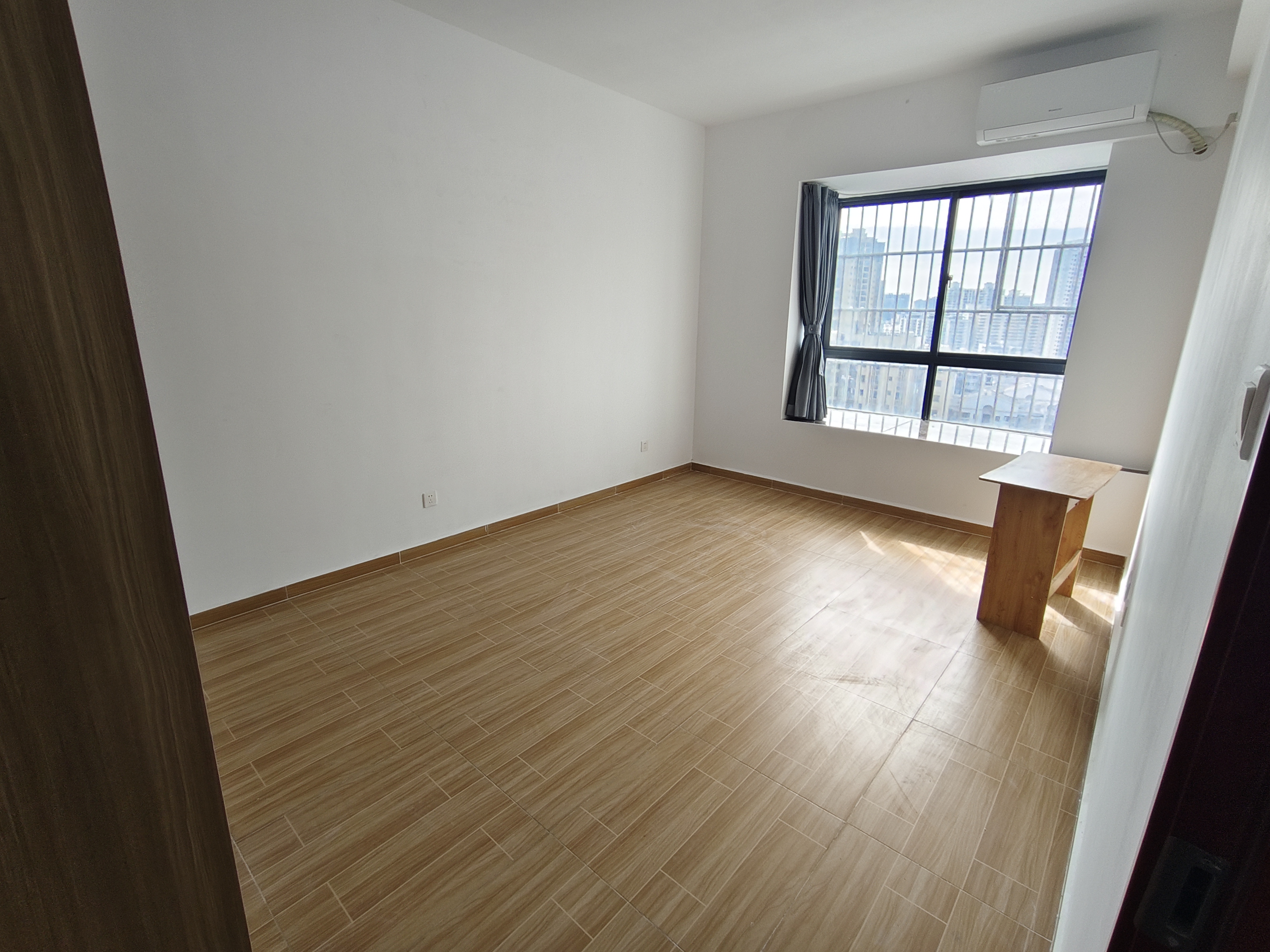 道客和悦嘉园 3室2厅1卫 2400.0元/月 道客和悦嘉园 3室2厅1卫 2400.0元/月室内图