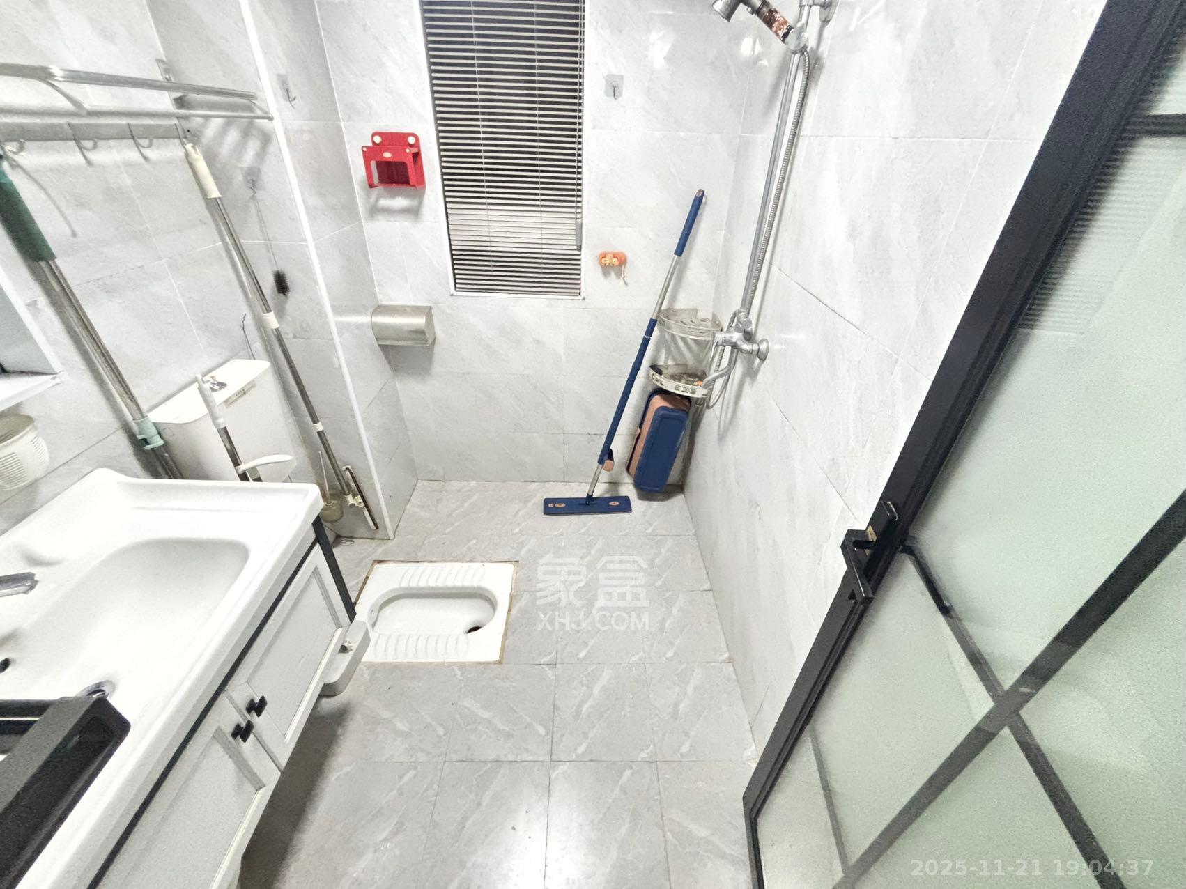 星城新宇川河苑  2室2厅1卫    1700.0元/月室内图