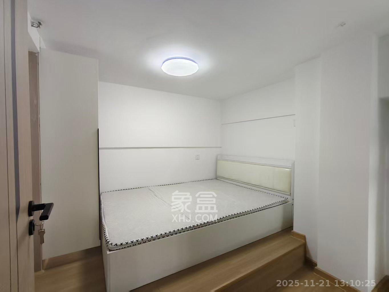 新城悦隽公园  1室1厅1卫    1500.0元/月室内图