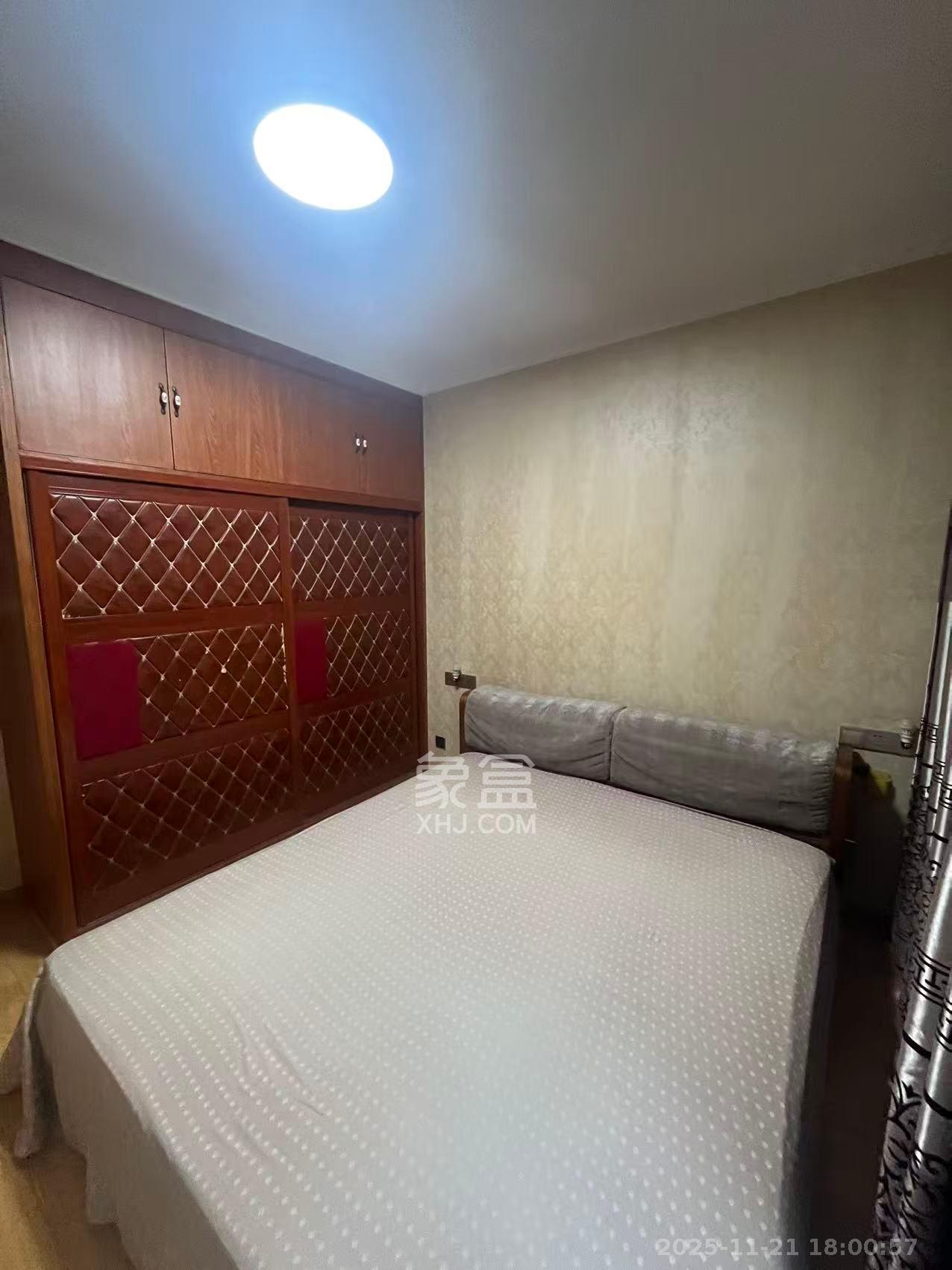 鸿基橄榄君庭  3室1厅1卫    2500.0元/月室内图