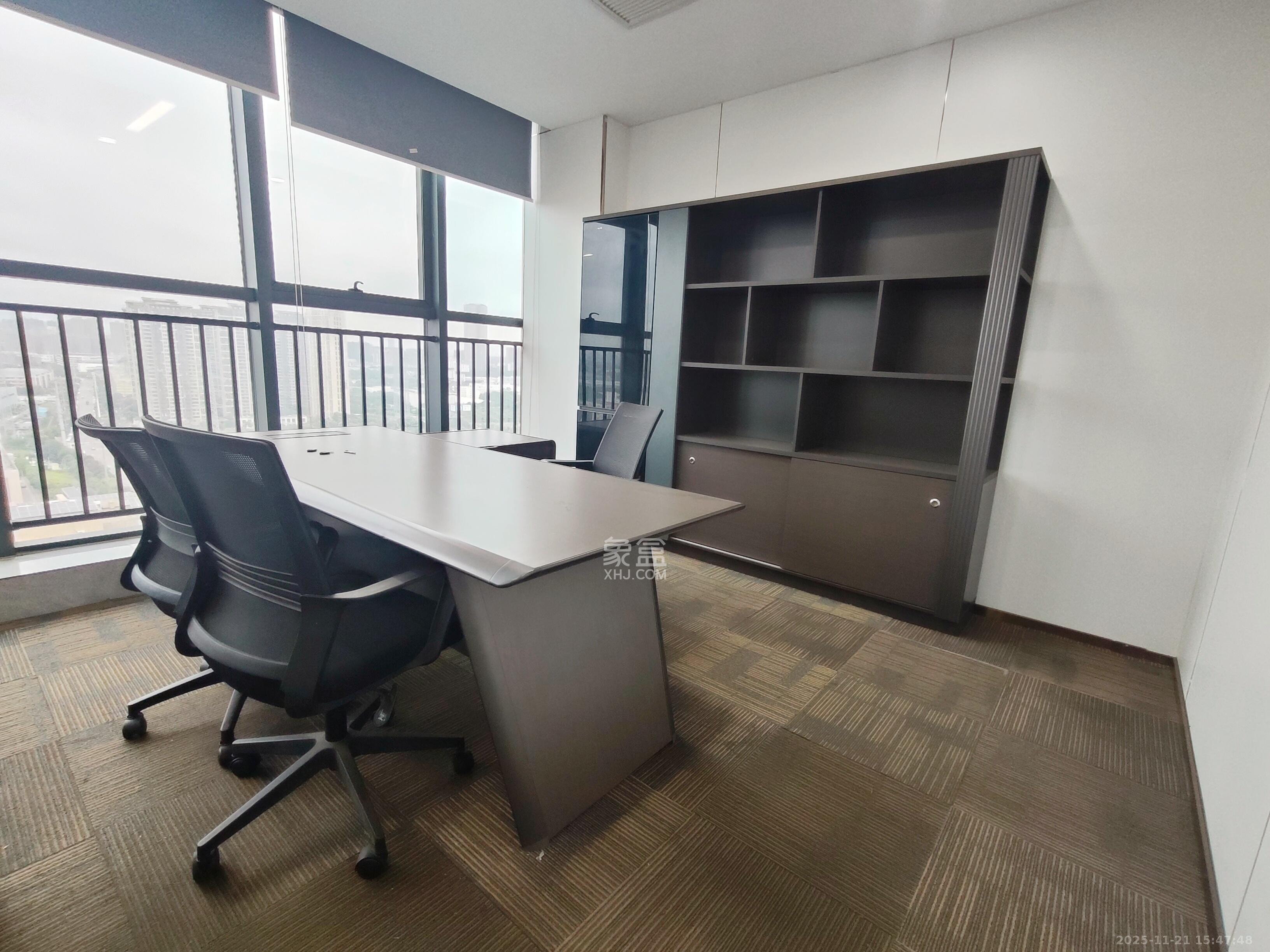 铭诚绿谷智慧产业园   152.0㎡      6080.0元/月室内图