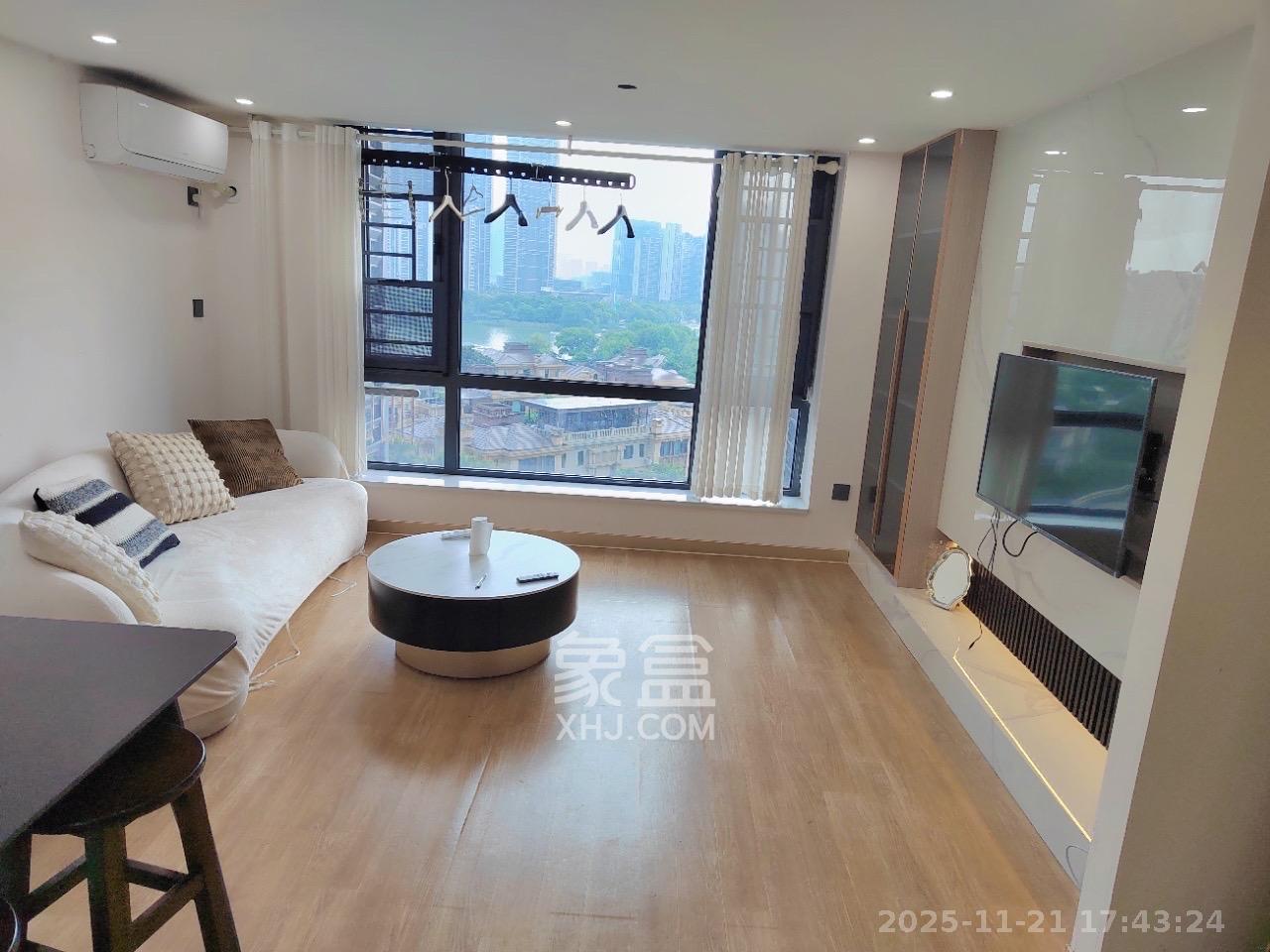 藏珑湖上公馆  1室0厅0卫    2800.0元/月