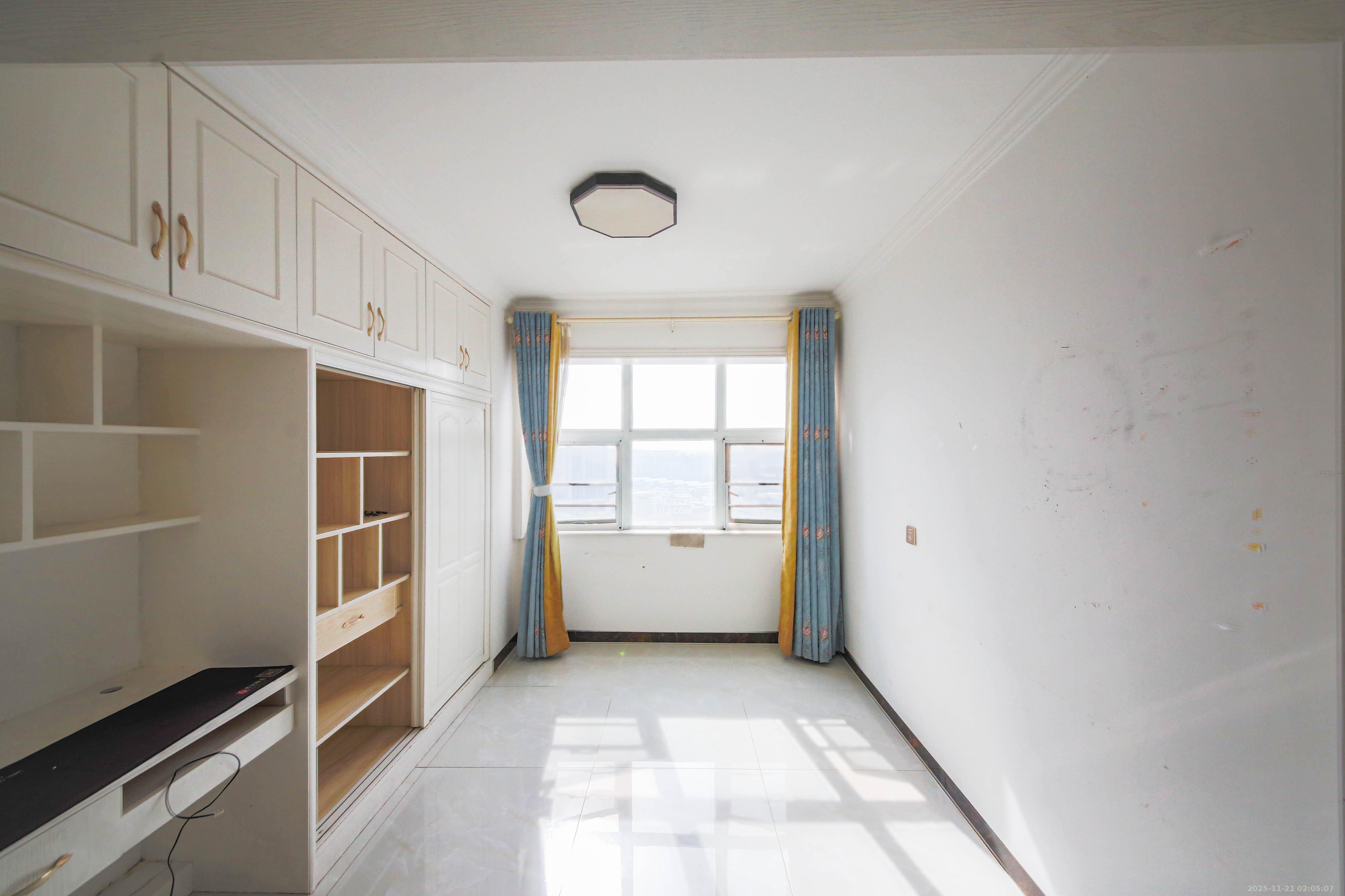 才子嘉都 3室2厅1卫 69.8万 才子嘉都 3室2厅1卫 69.8万卧室