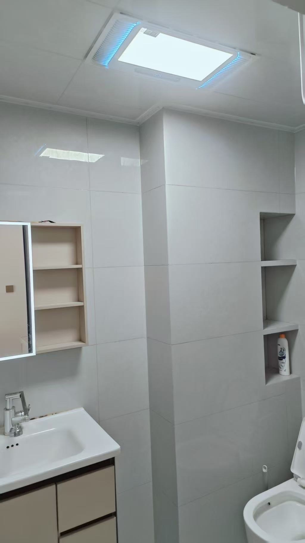 龙湖光年 1室0厅1卫 2000.0元/月 龙湖光年 1室0厅1卫 2000.0元/月室内图