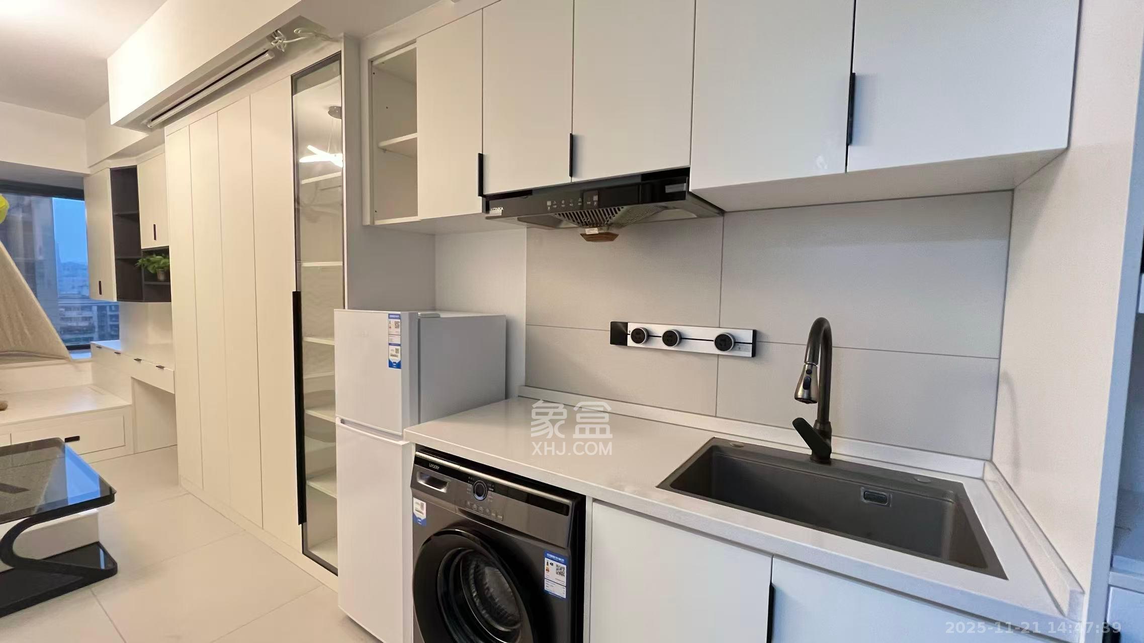 保利海德公园  1室1厅1卫    1800.0元/月室内图