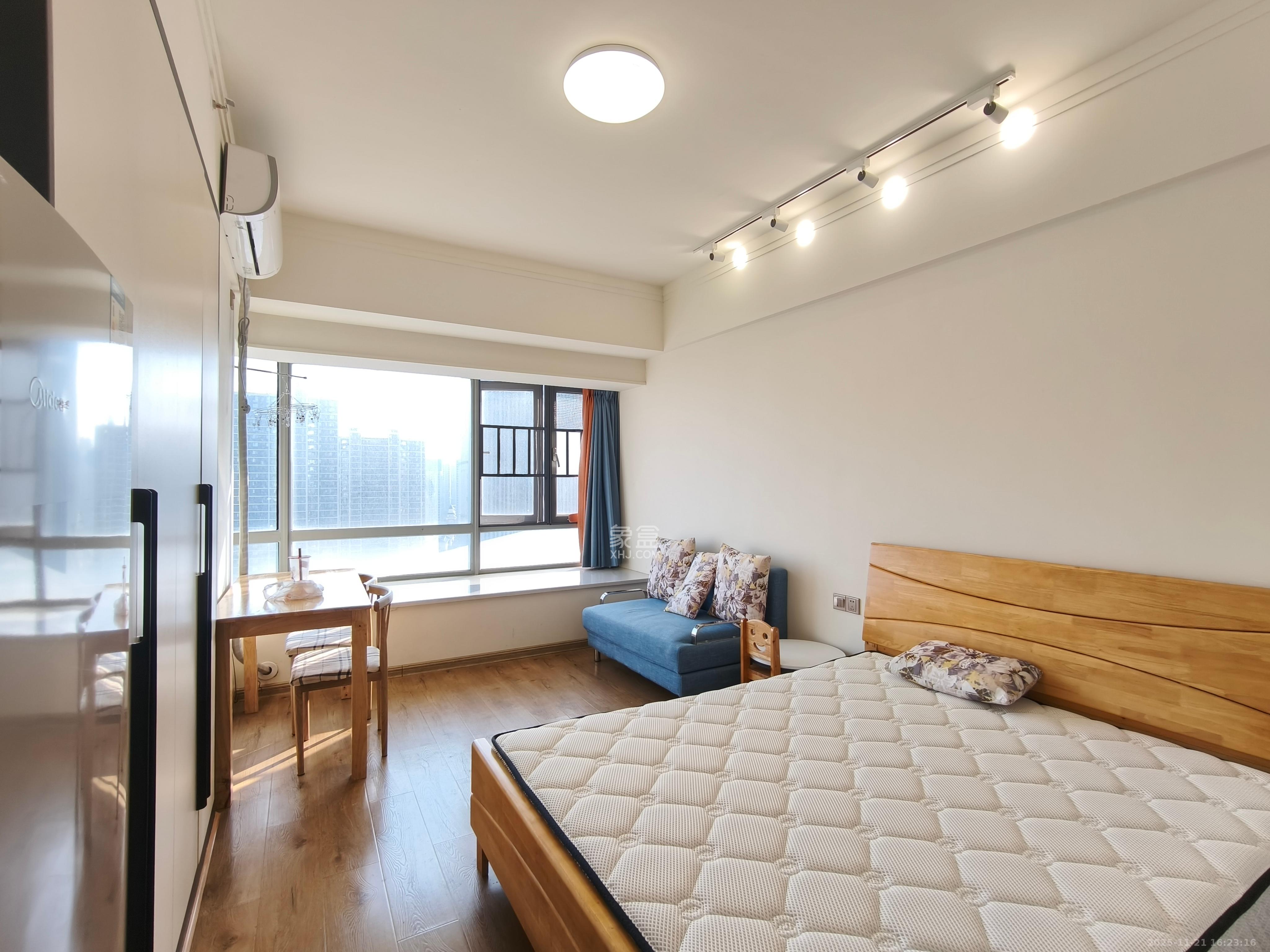 中交广场公寓 1室1厅1卫 1600.0元/月 中交广场公寓 1室1厅1卫 1600.0元/月室内图