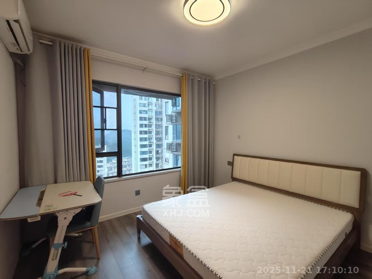 佳兆业云顶梅溪湖（佳兆业梅溪荟）  4室2厅2卫    3000.0元/月室内图